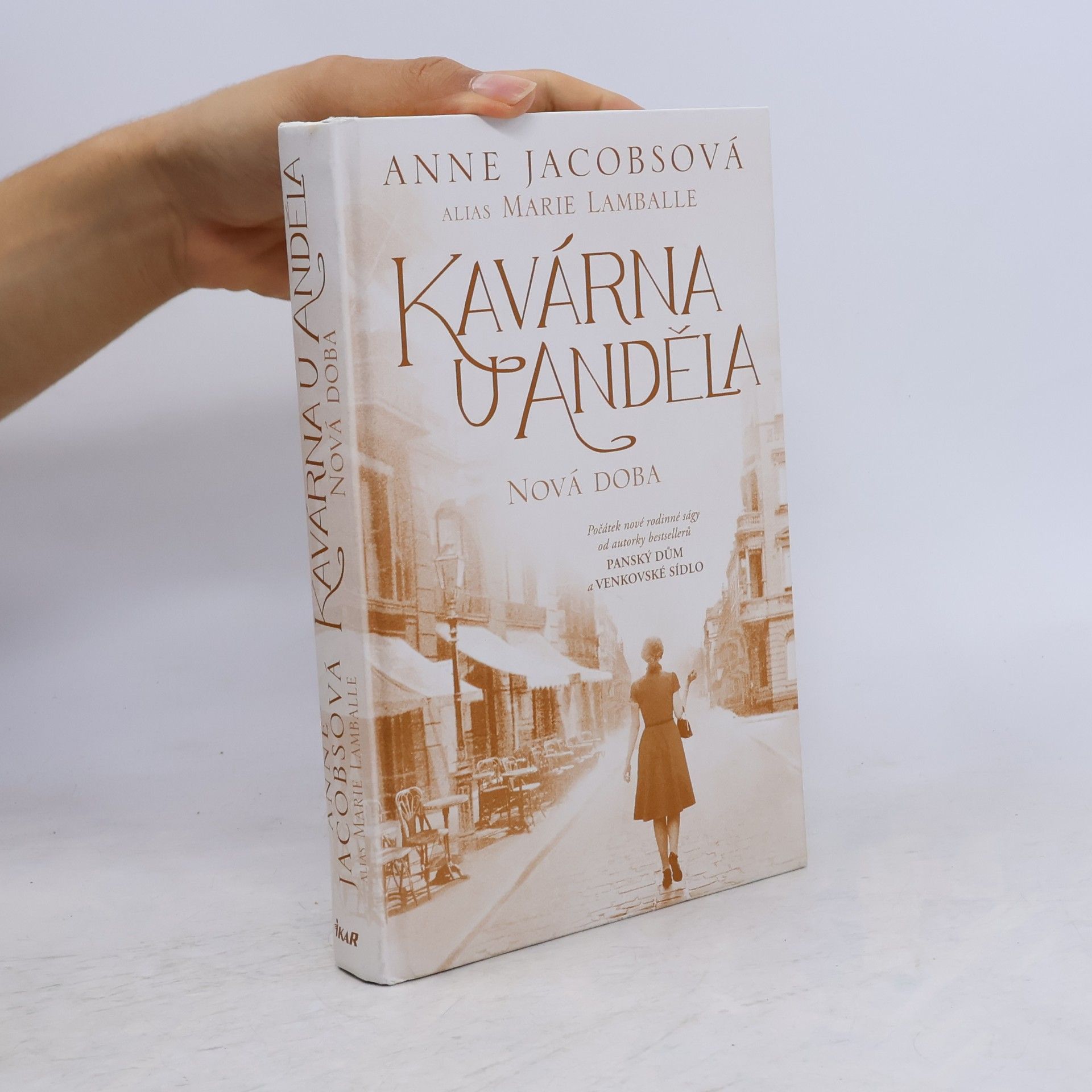 Anne Jacobs Kavárna U Anděla. Nová doba