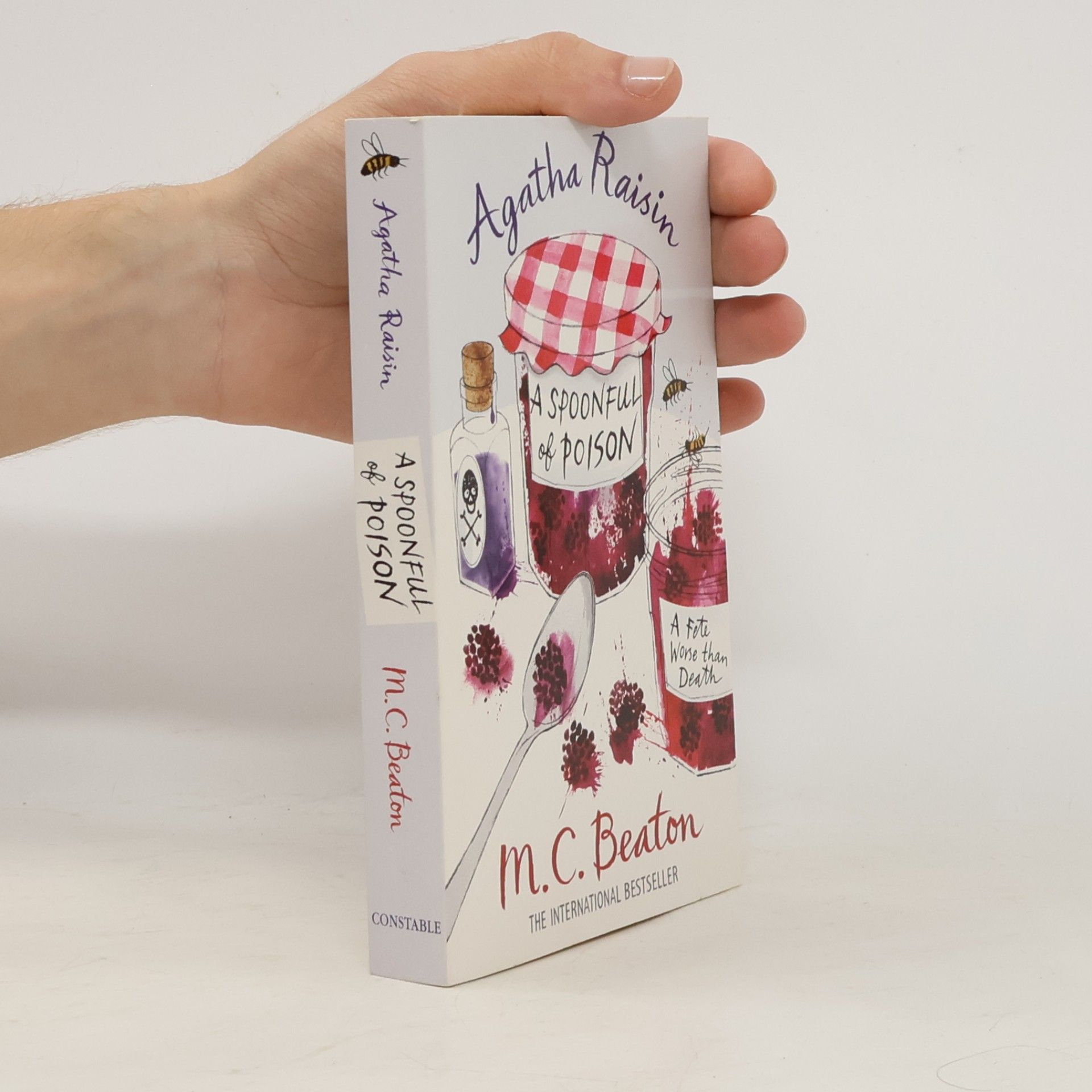 Marion Chesney Agatha Raisin and a spoonful of poison
