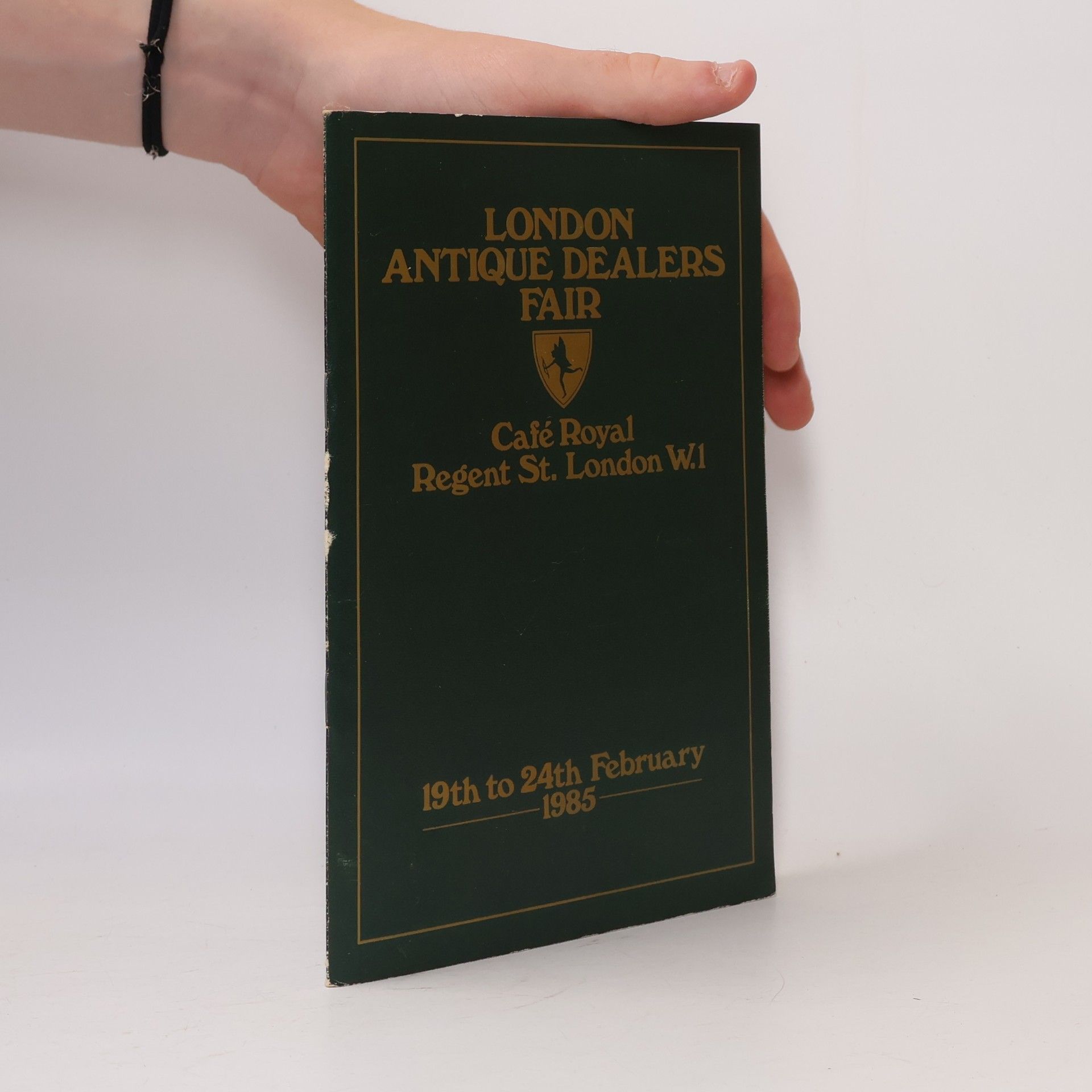 Kolektiv autorů London Antique Dealers Fair