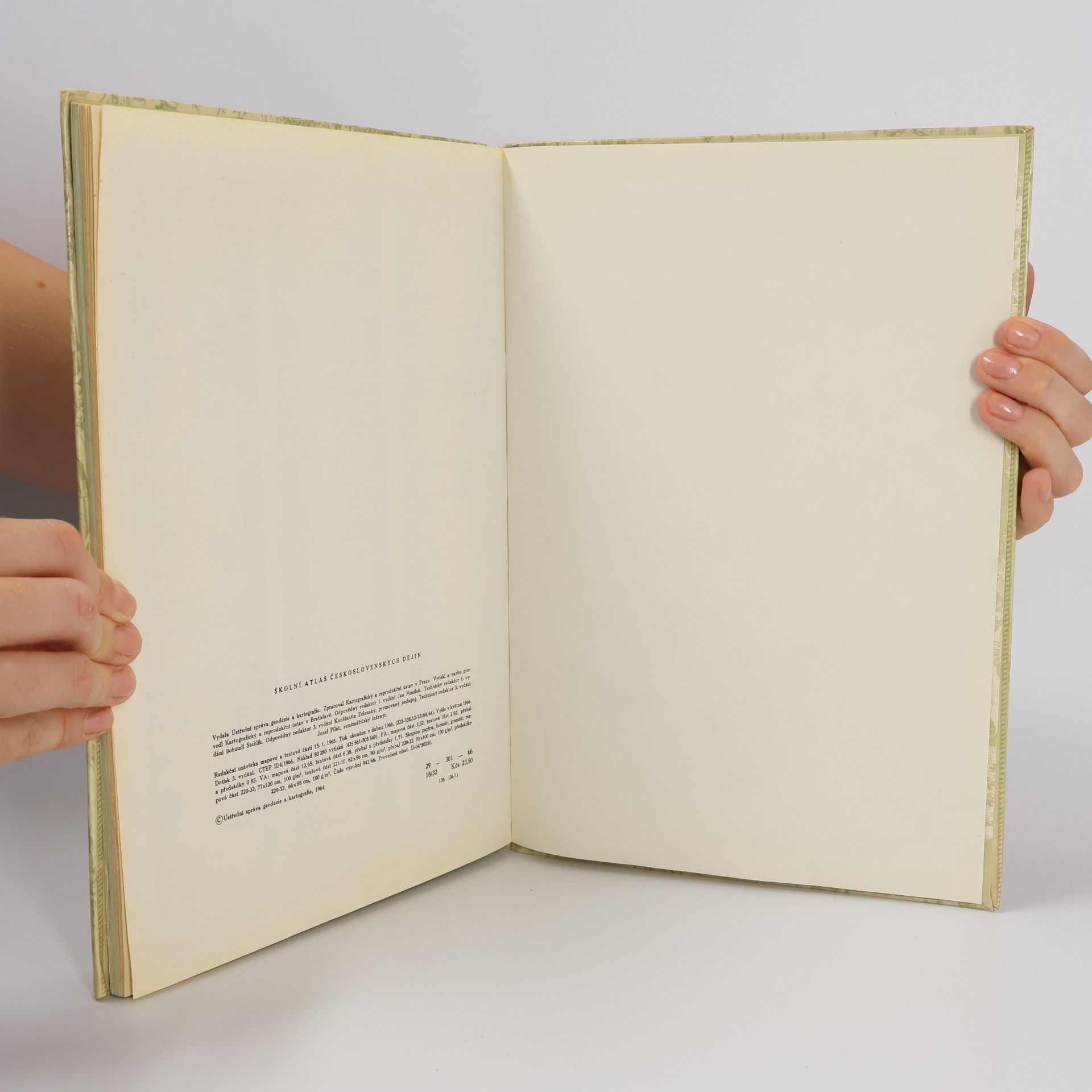 Kolektív autorov Školní atlas československých dějin