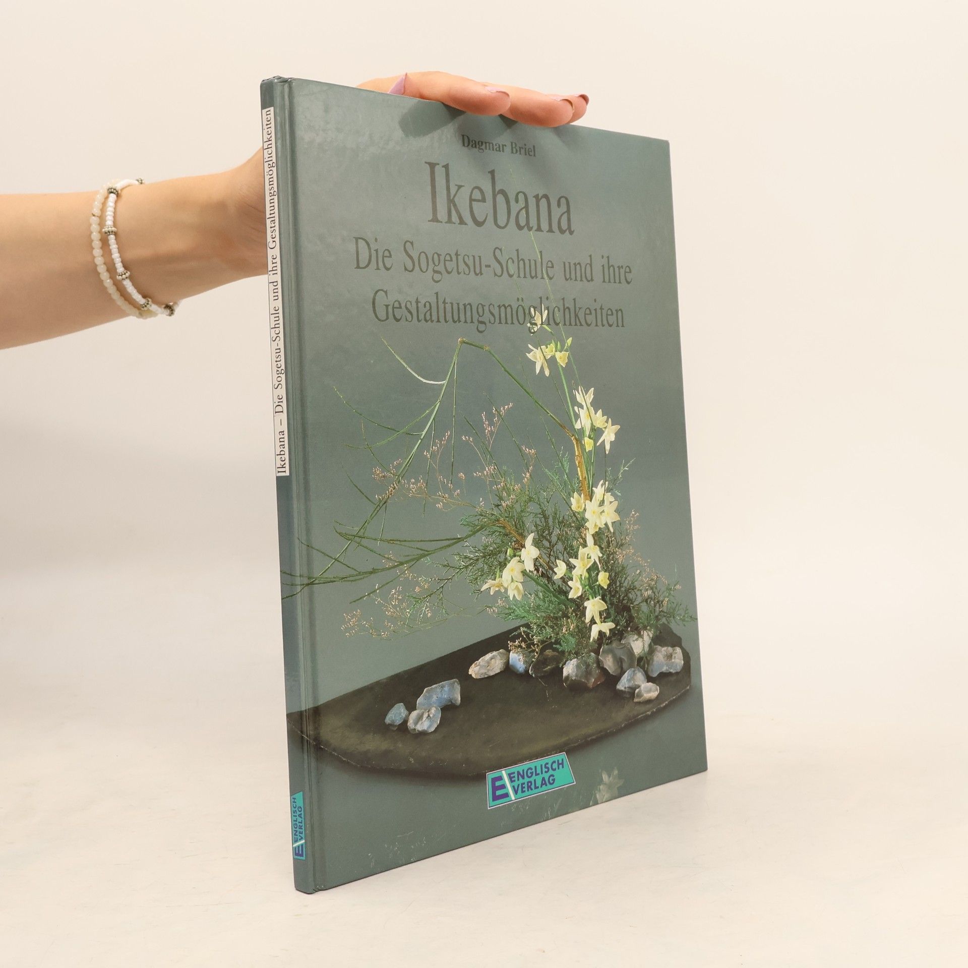 Dagmar Briel Ikebana