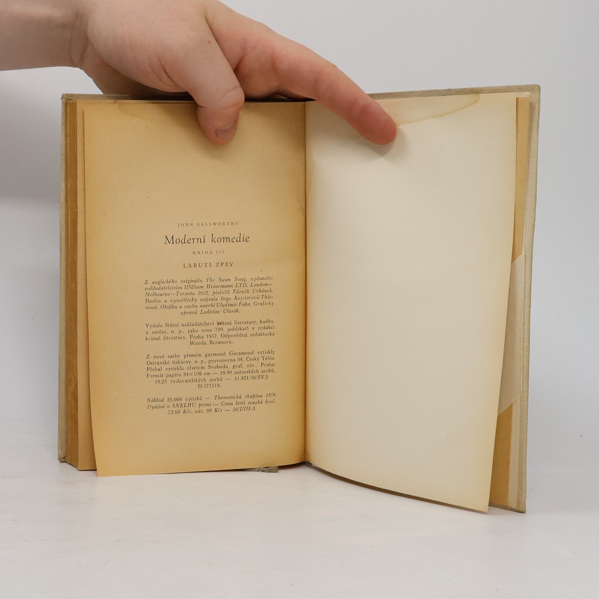John Galsworthy Moderní komedie III. Labutí zpěv