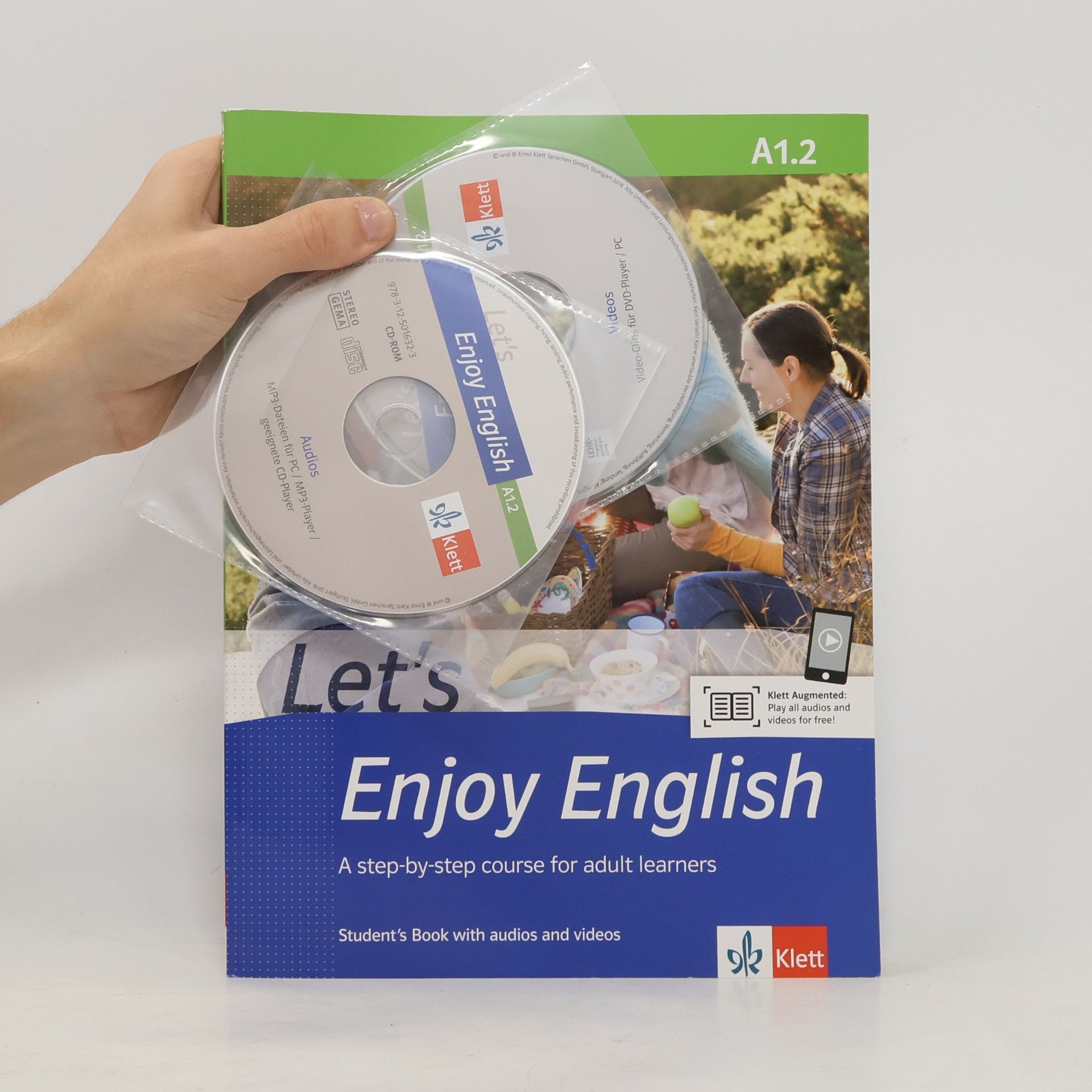Corinne Dzuilka Heywood A1.2: Let's Enjoy English