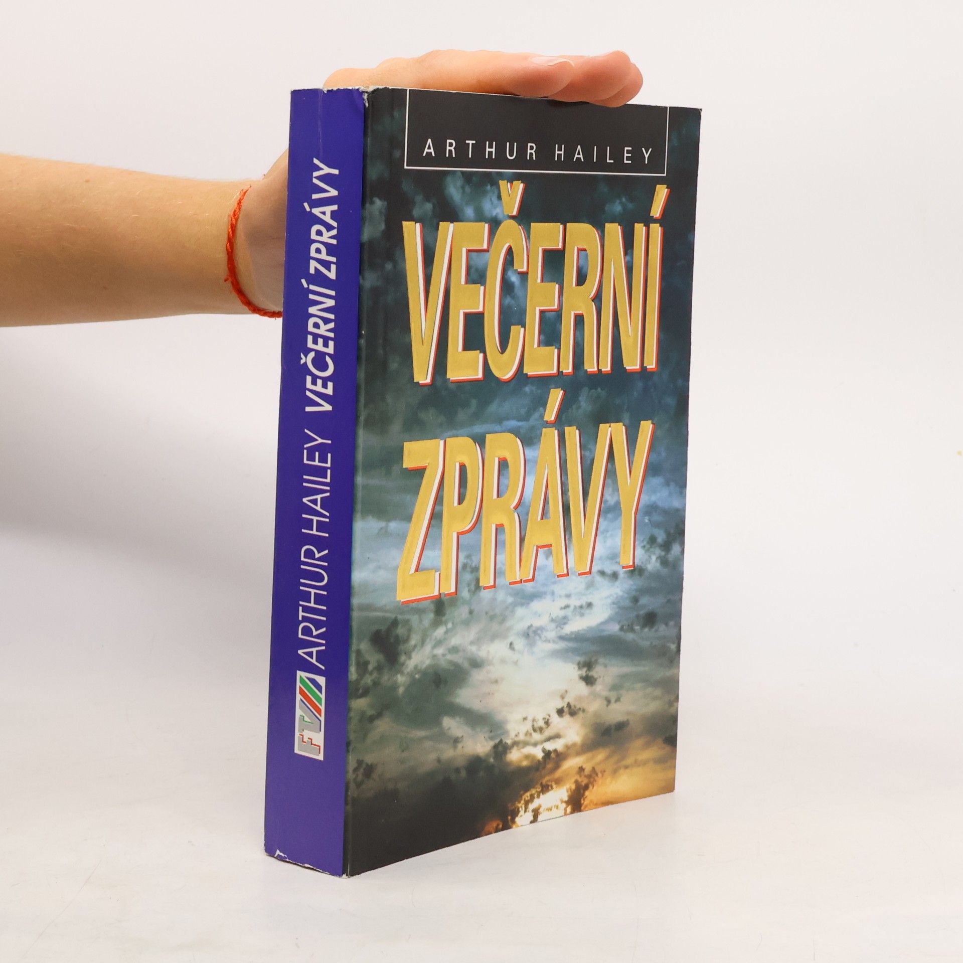 Arthur Hailey Večerní zprávy