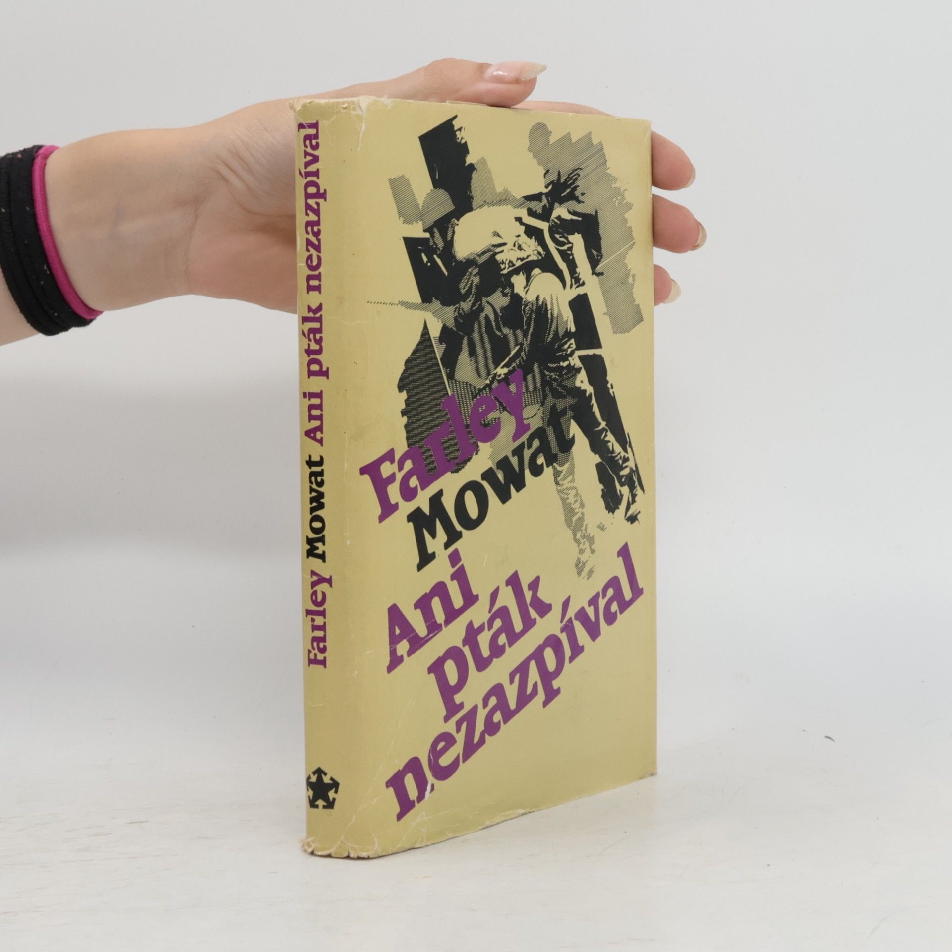 Farley Mowat Ani pták nezazpíval
