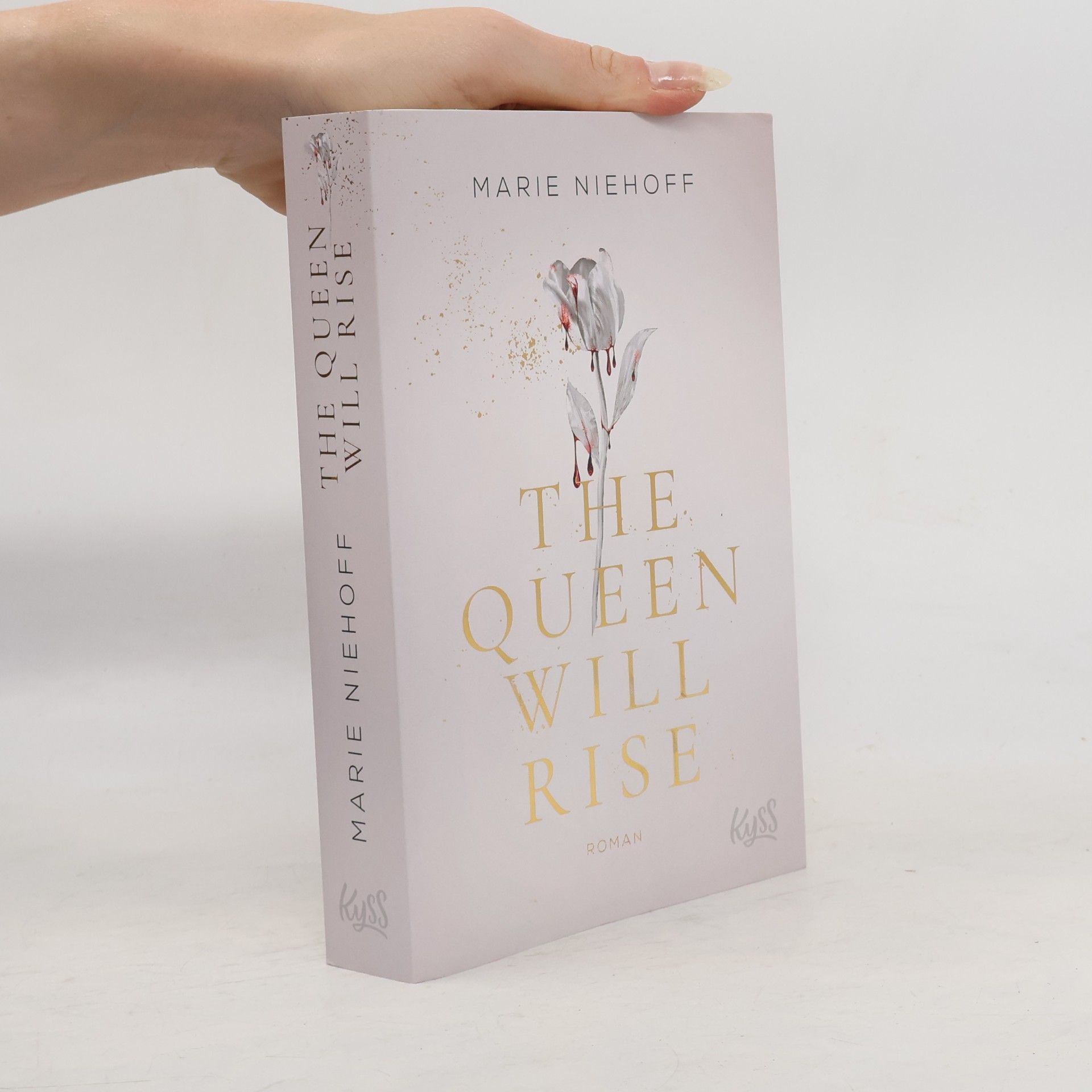 Marie Niehoff The Queen Will Rise