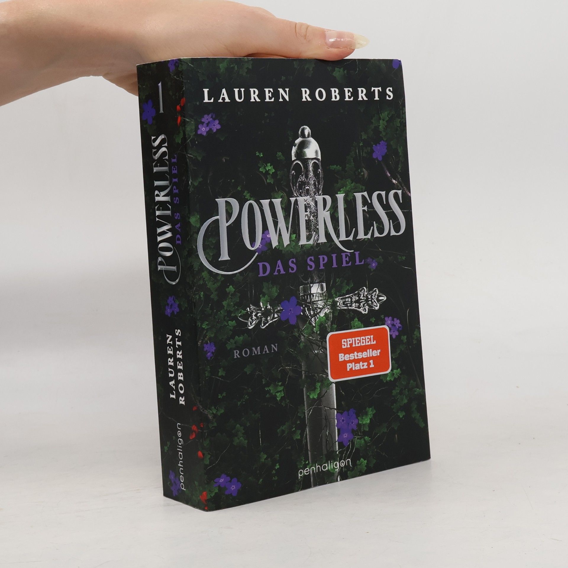 Lauren Roberts Powerless: Das Spiel