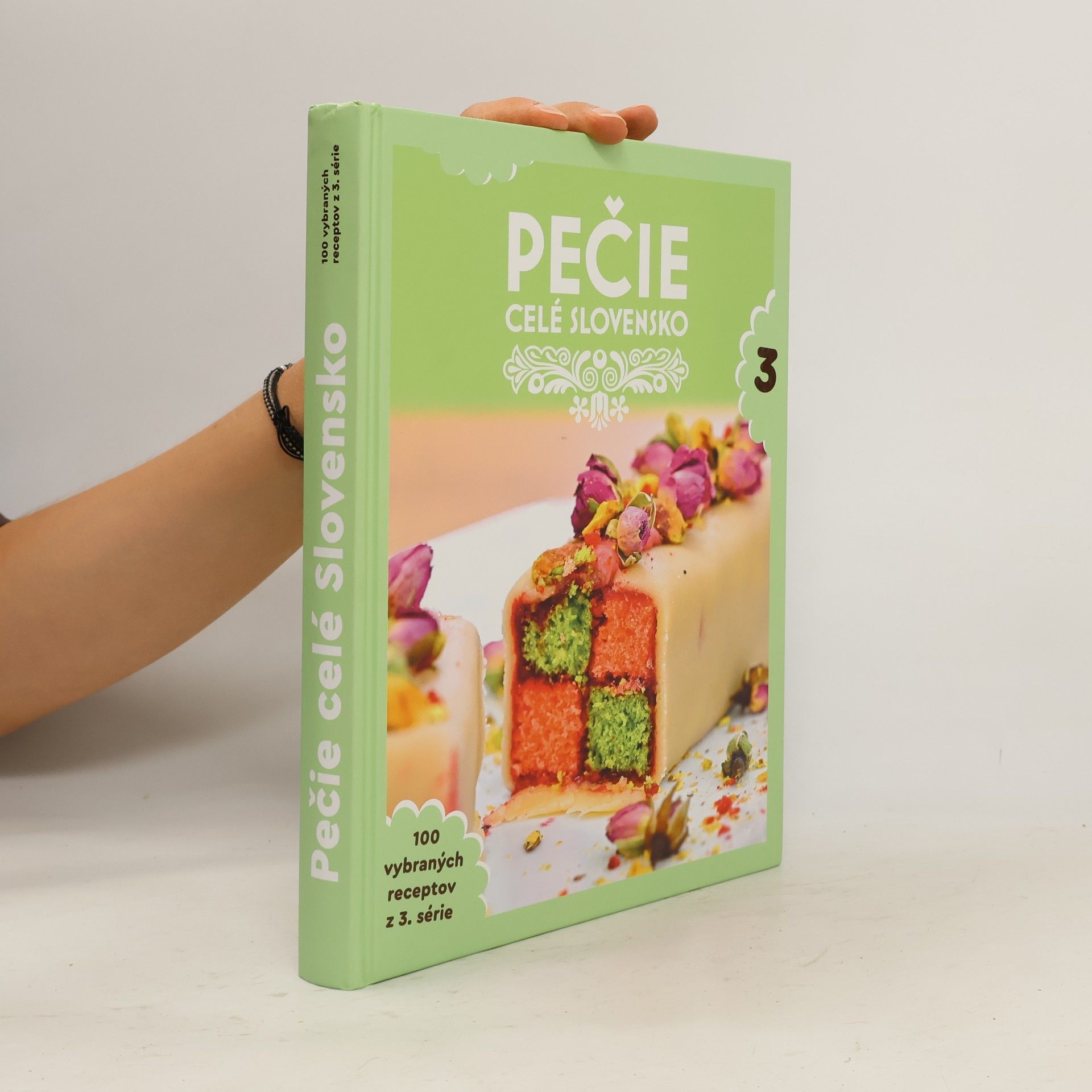 Kolektív autorov Pečie celé Slovensko 3