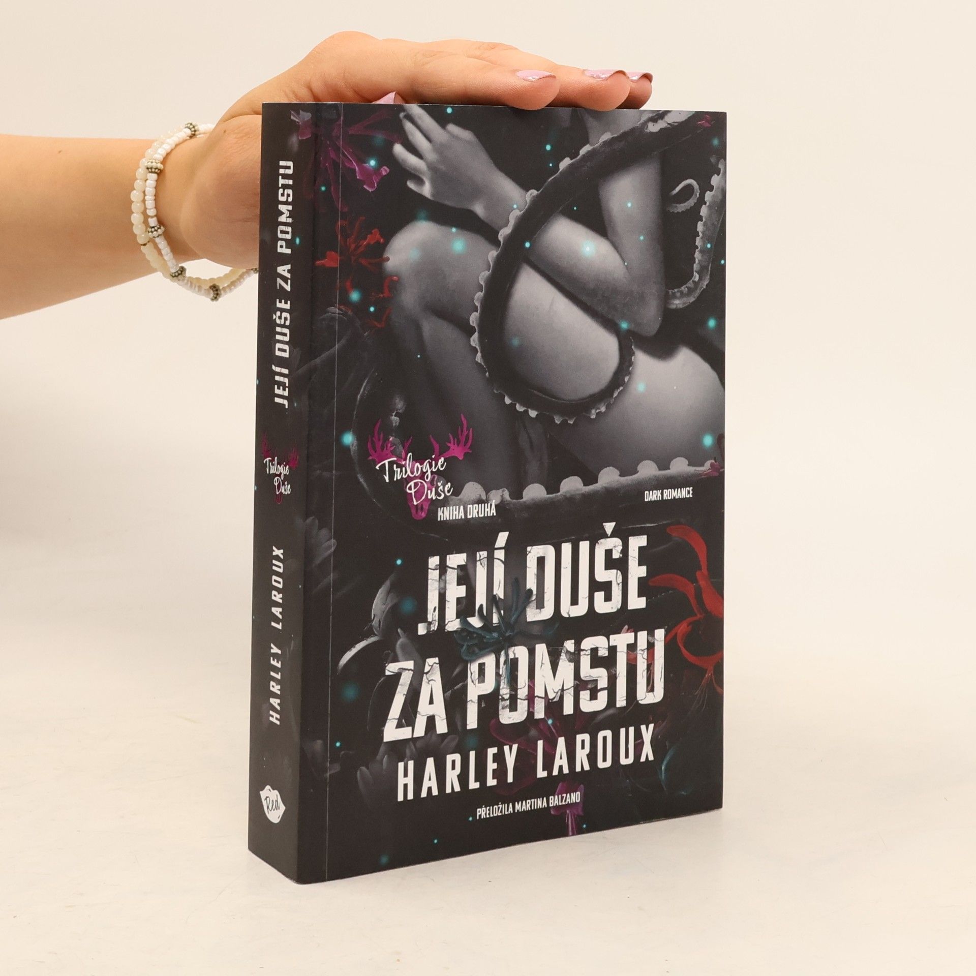 Harley Laroux Její duše za pomstu