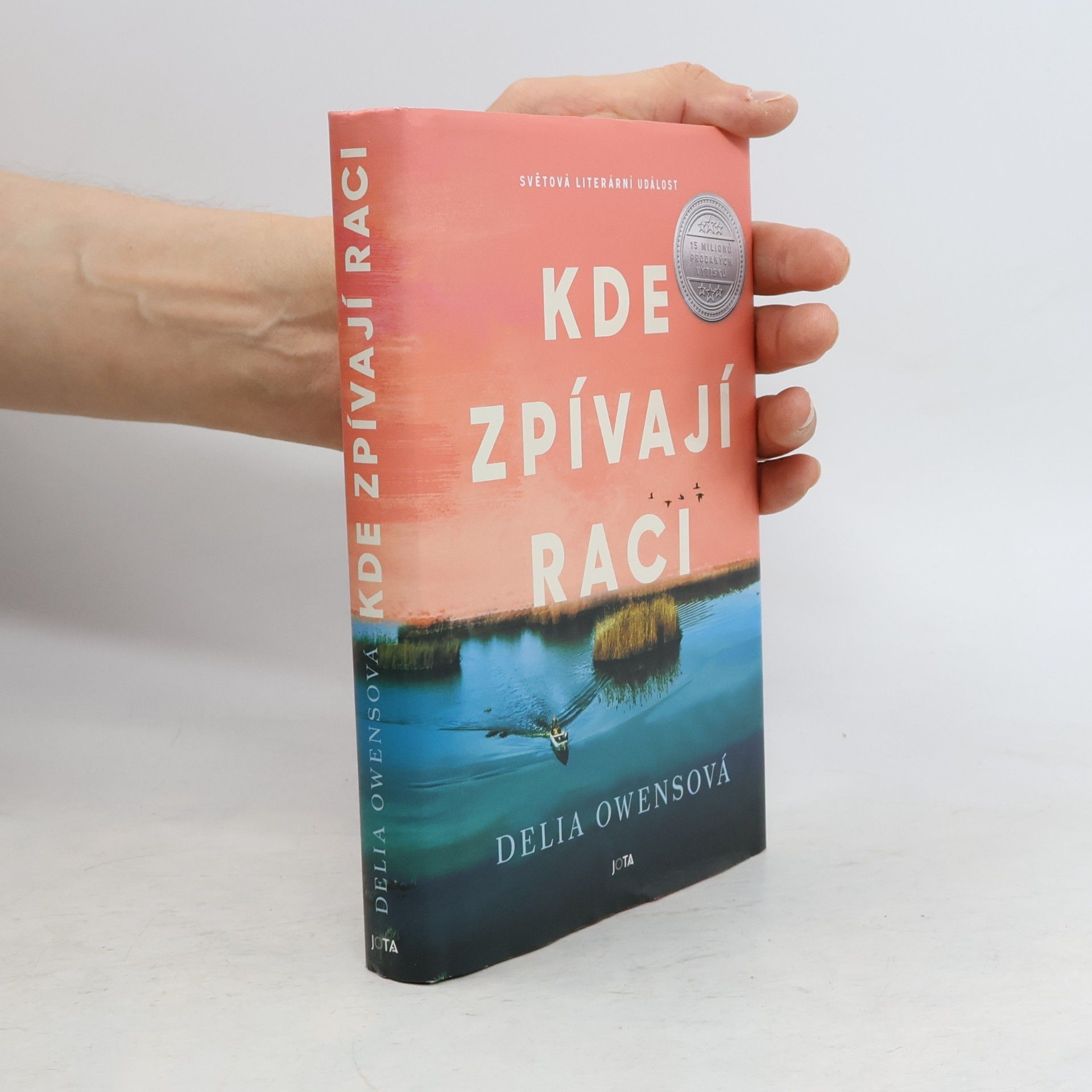 Delia Owens Kde zpívají raci