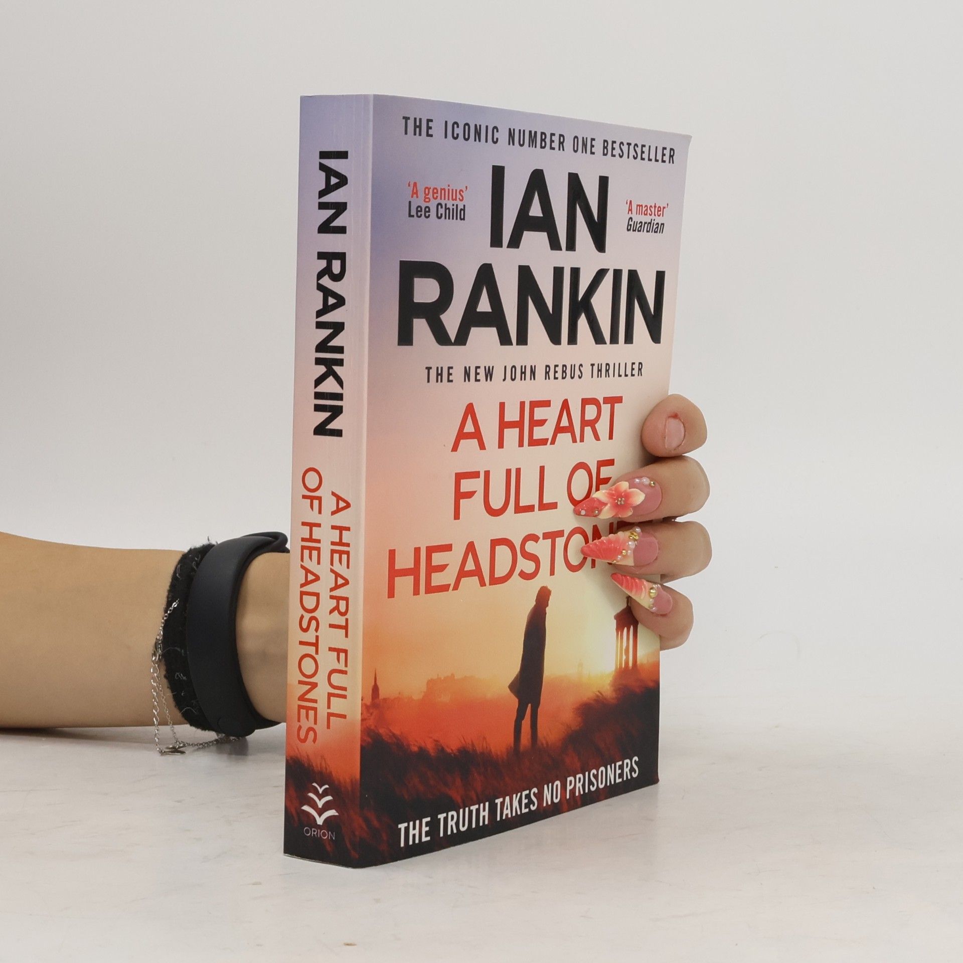 Ian Rankin A heart full of headstones