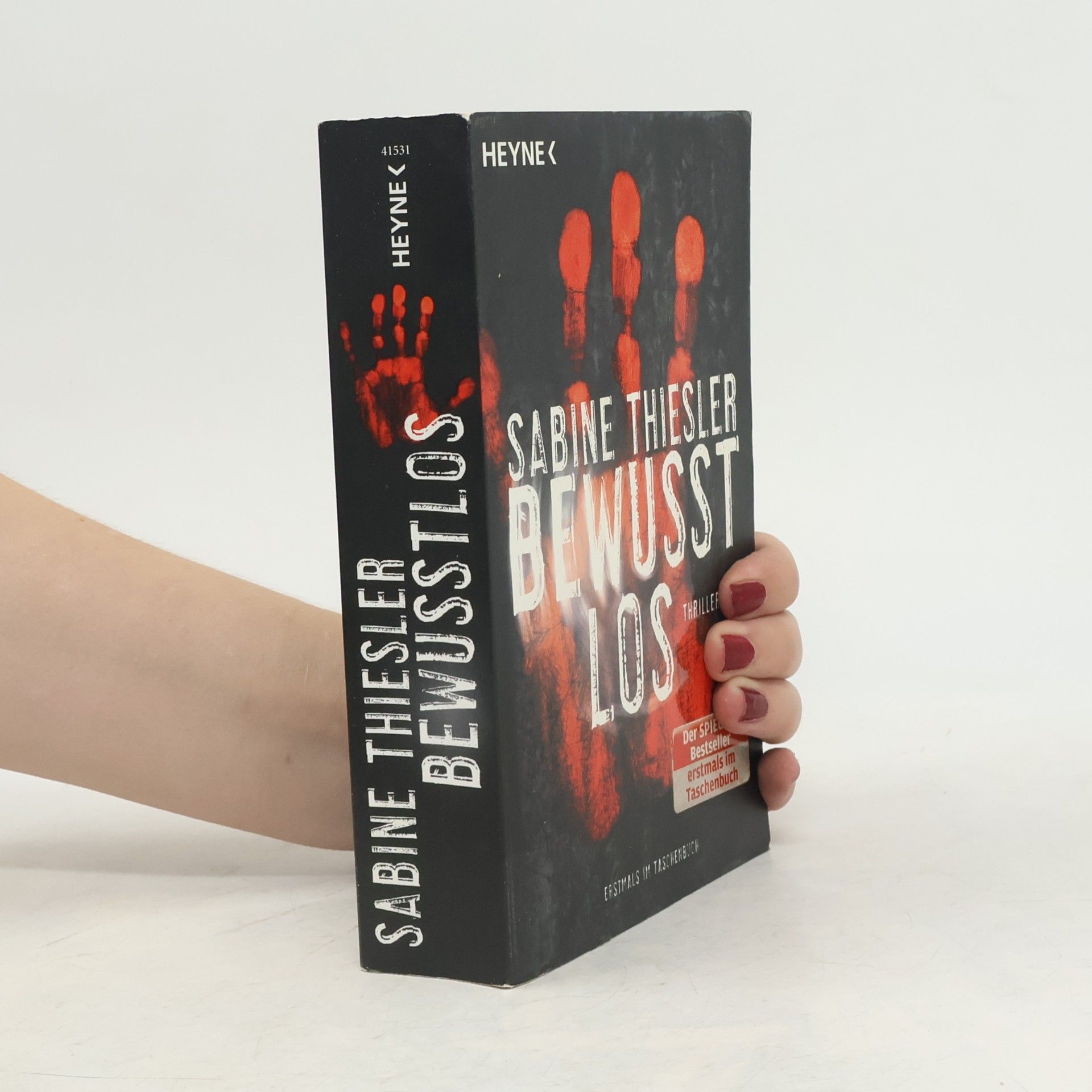 Sabine Thiesler Bewusstlos