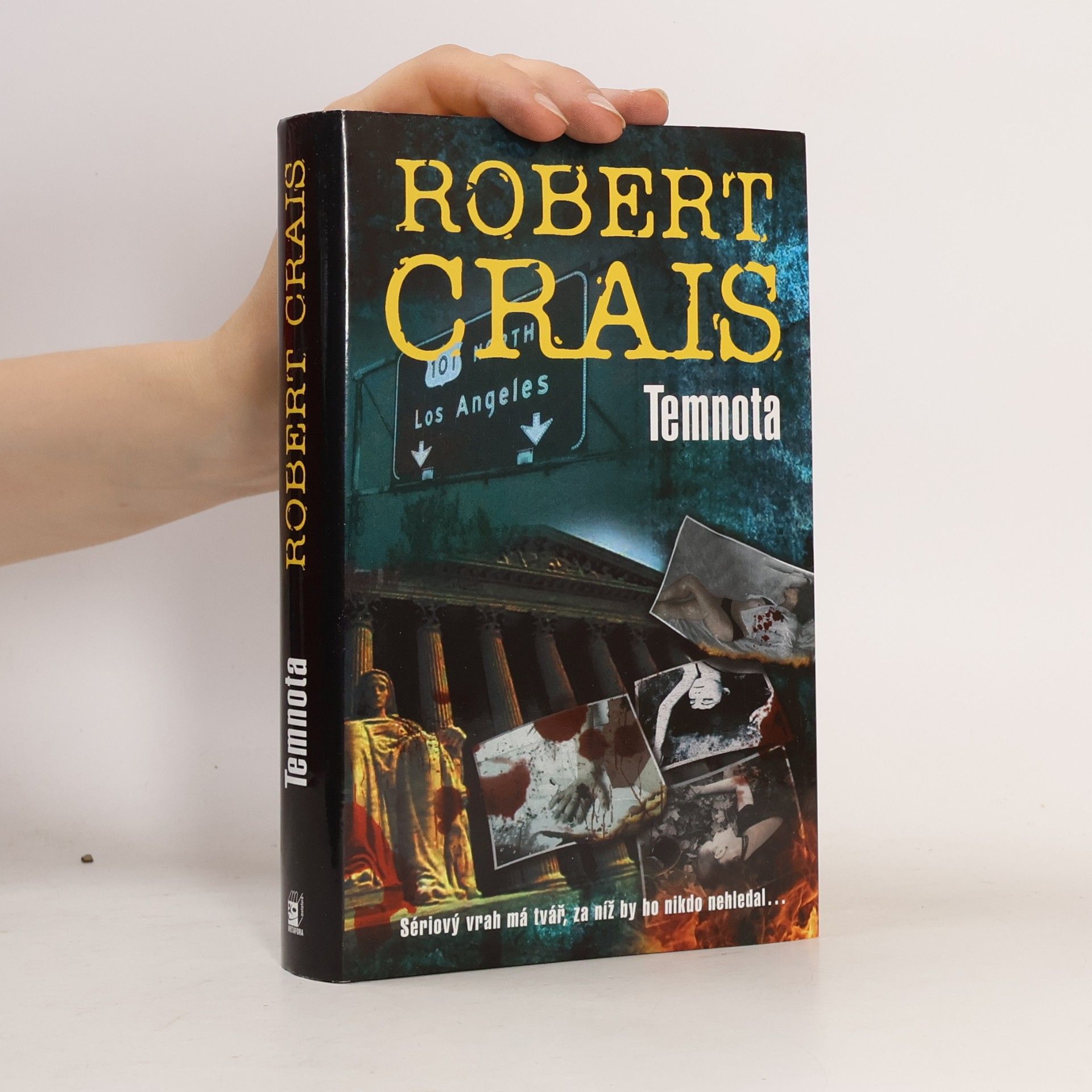 Robert Crais Temnota