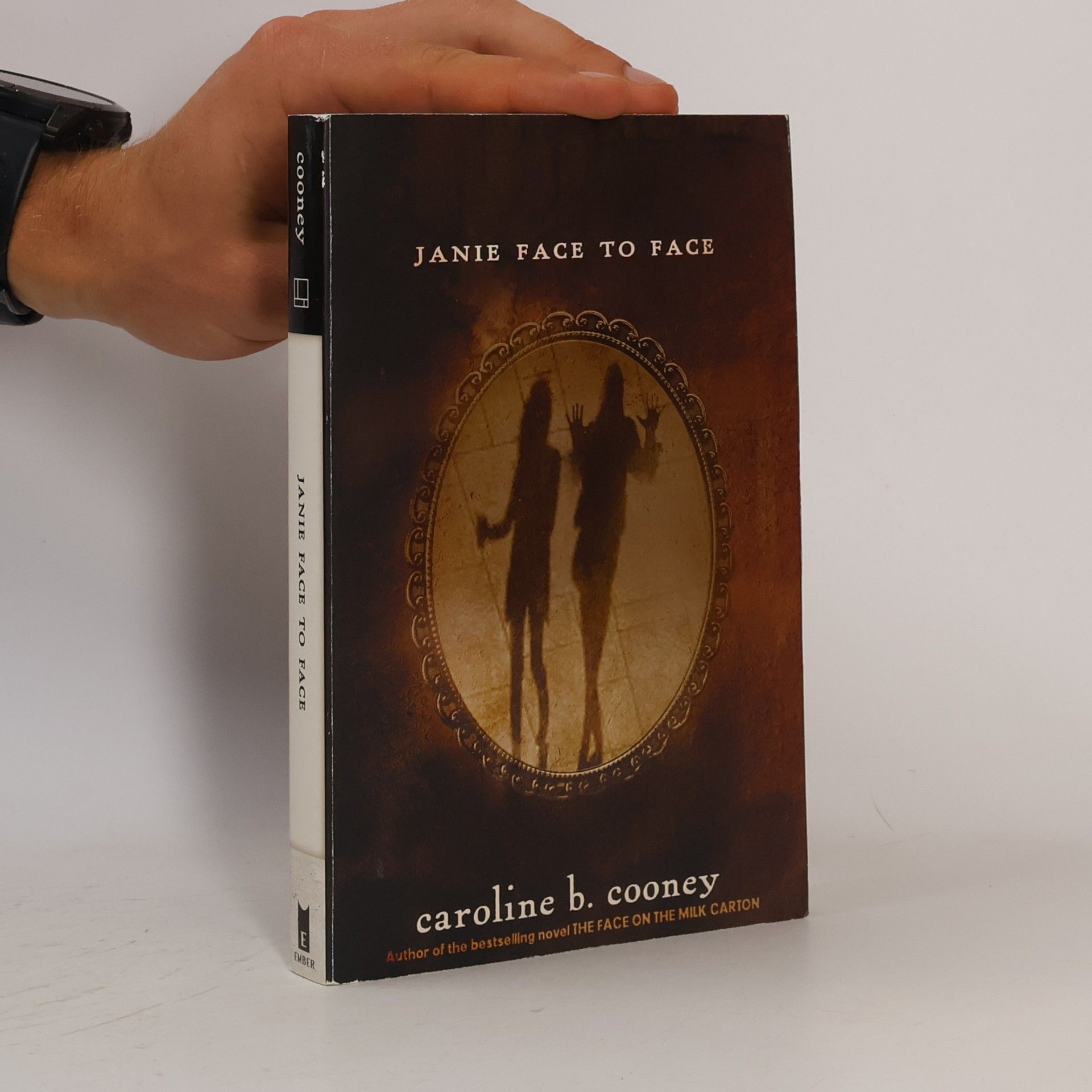 Caroline B.Cooney The Face on the Milk Carton Series: Janie Face to Face