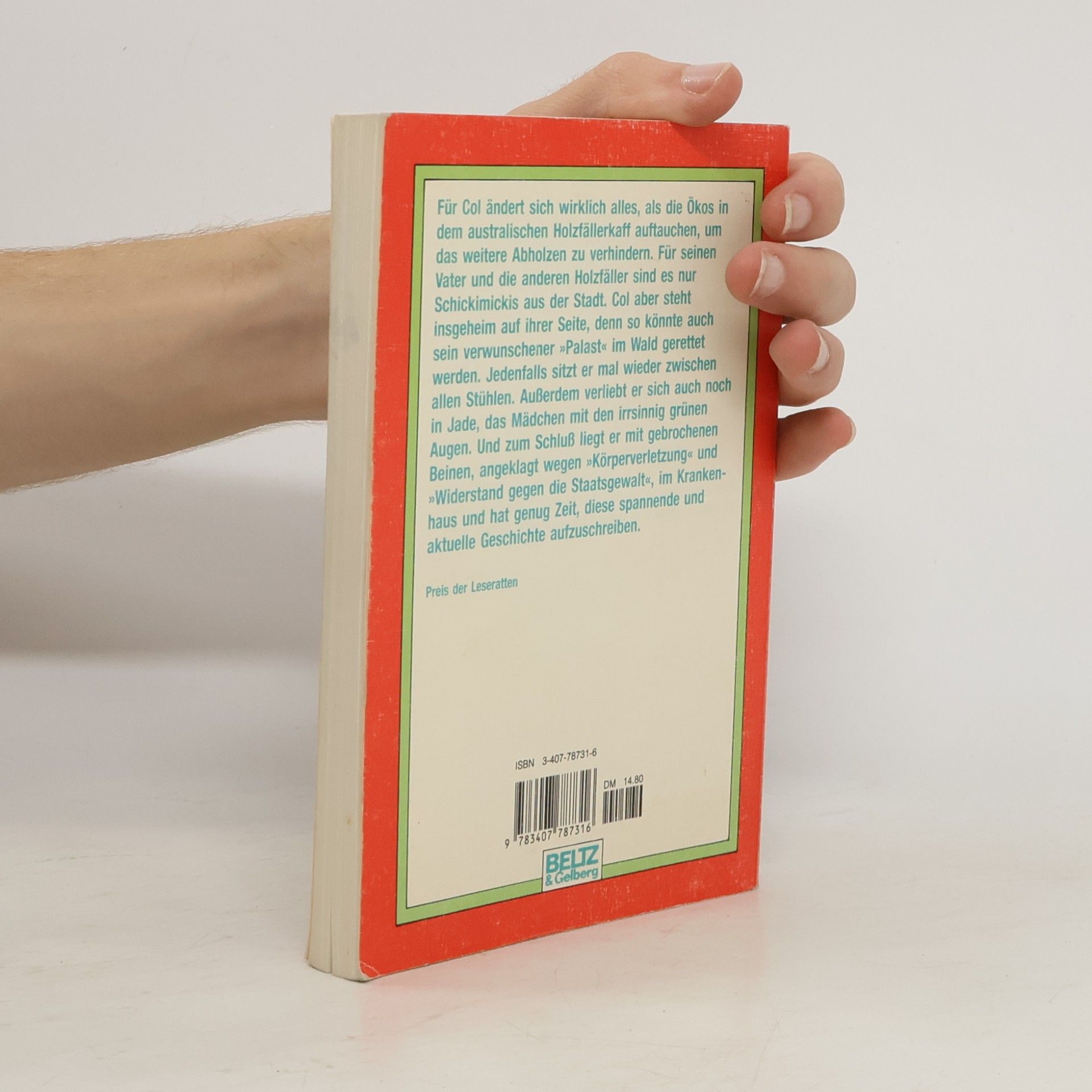 Nadia Wheatley Eingekreist, Cols Geschichte