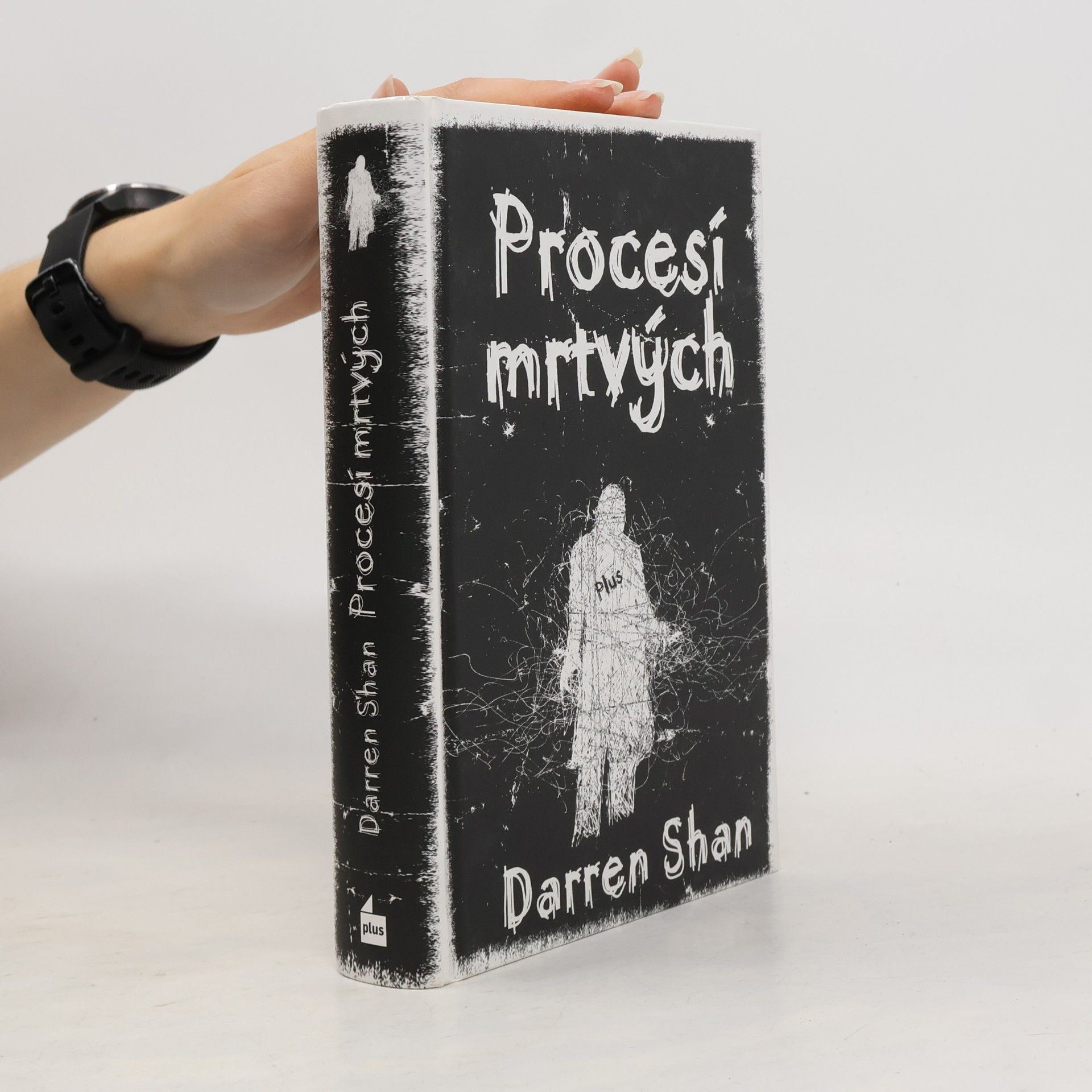Darren O'Shaughnessy Procesí mrtvých. První svazek trilogie Město