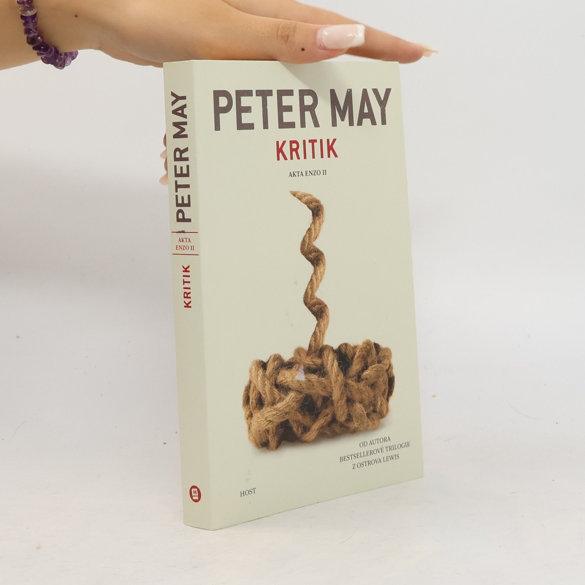 Peter May Kritik. Akta Enzo II