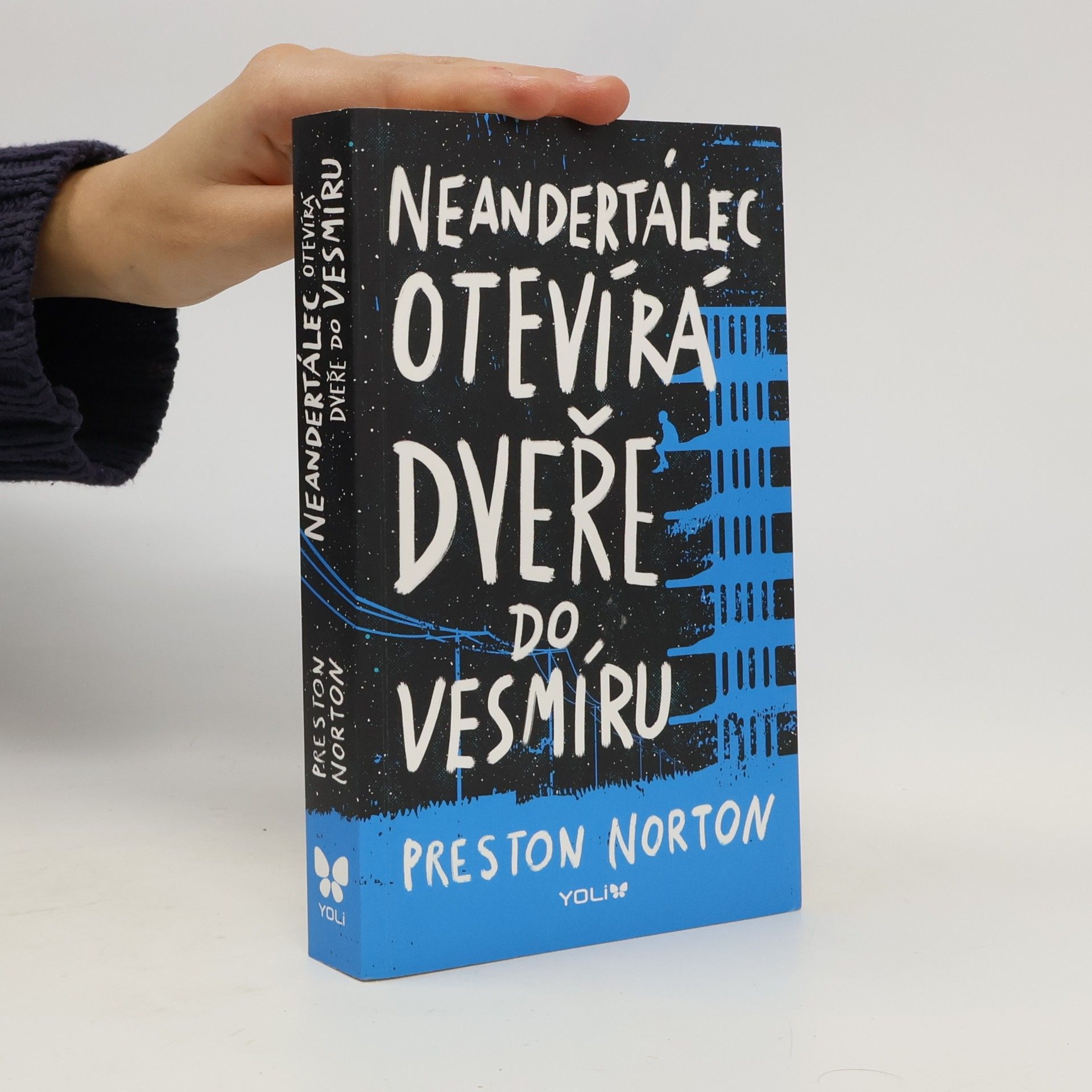 Preston Norton Neandertálec otevírá dveře do vesmíru