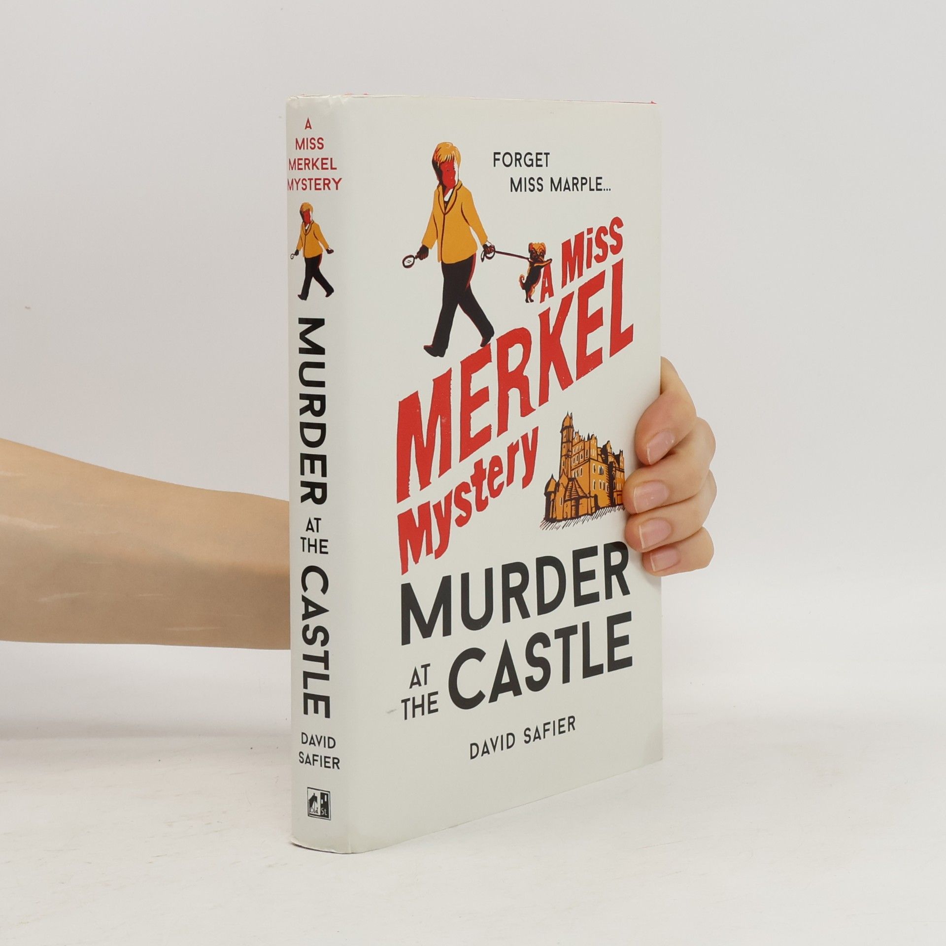 Jamie Bulloch A Miss Merkel Mystery - 1: Murder at the Castle
