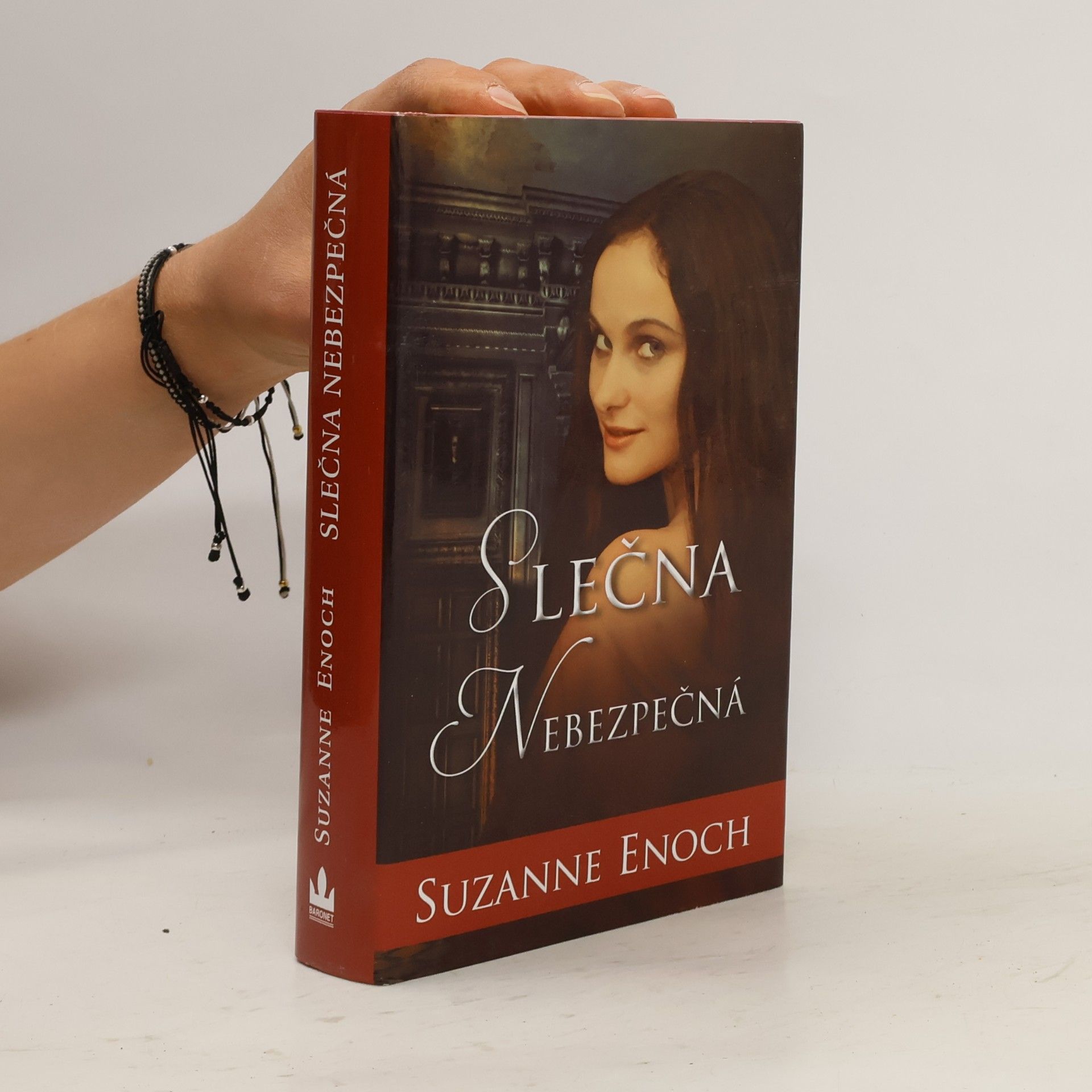 Suzanne Enoch Slečna Nebezpečná