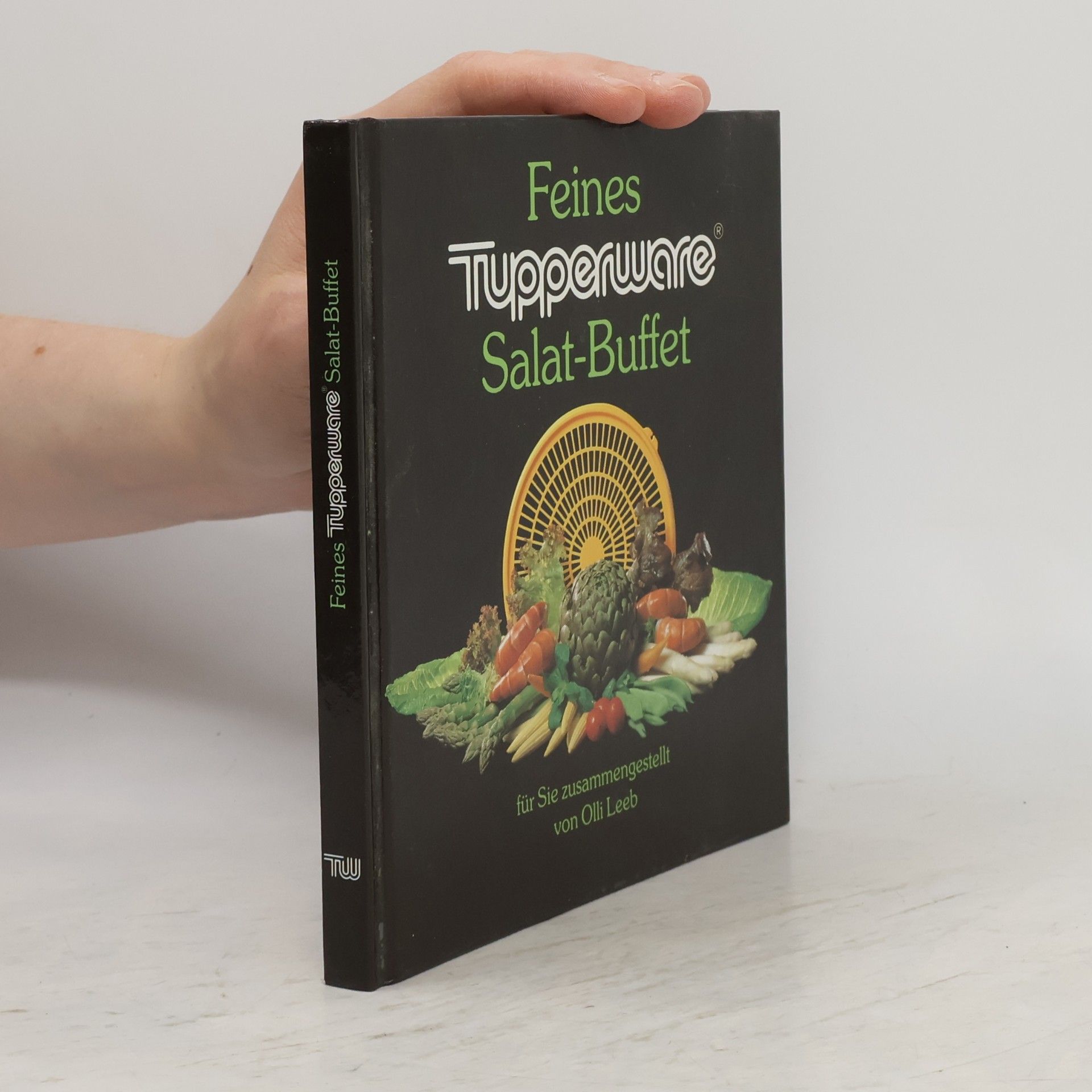 Feines Tupperware Salat-Buffet