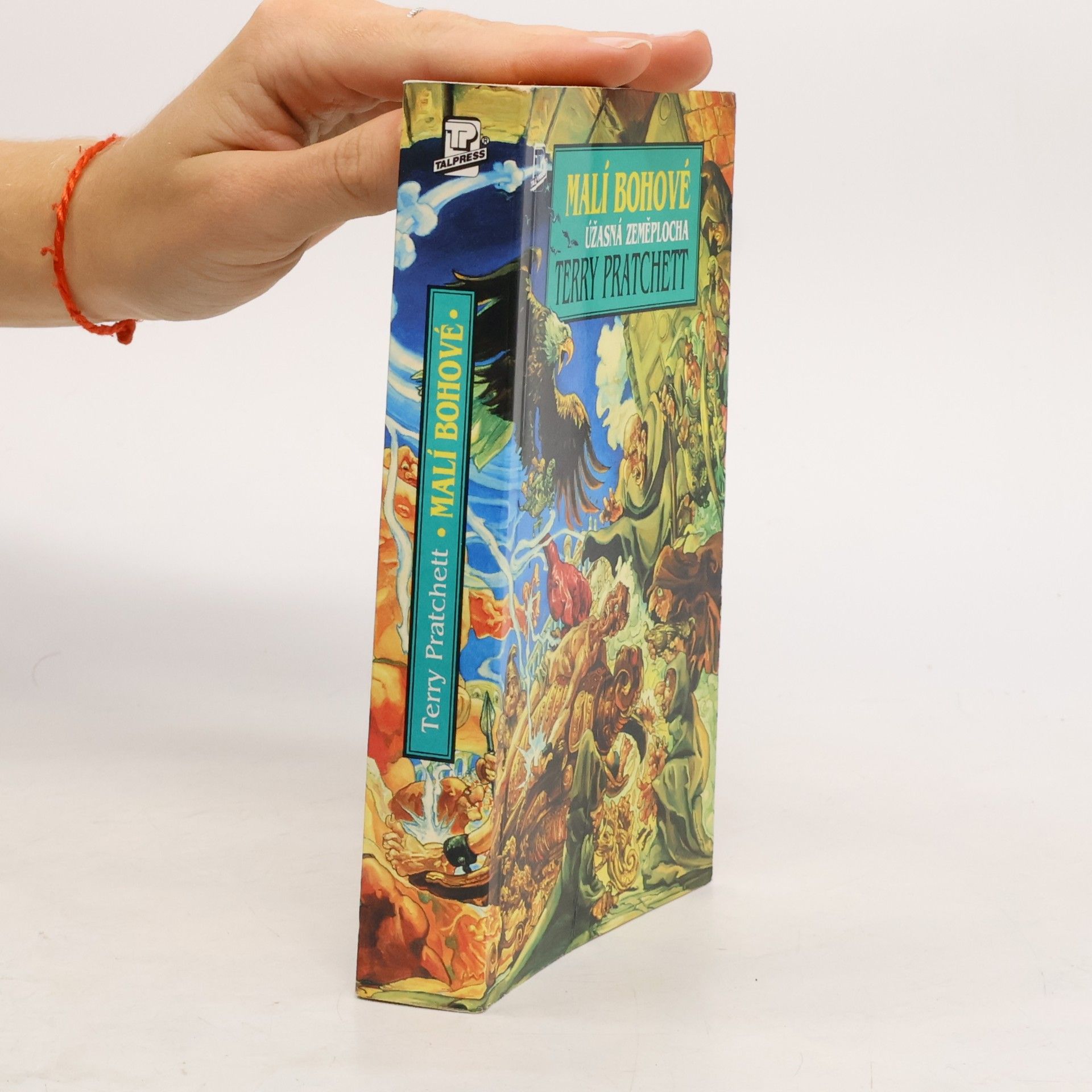 Terry Pratchett Malí bohové