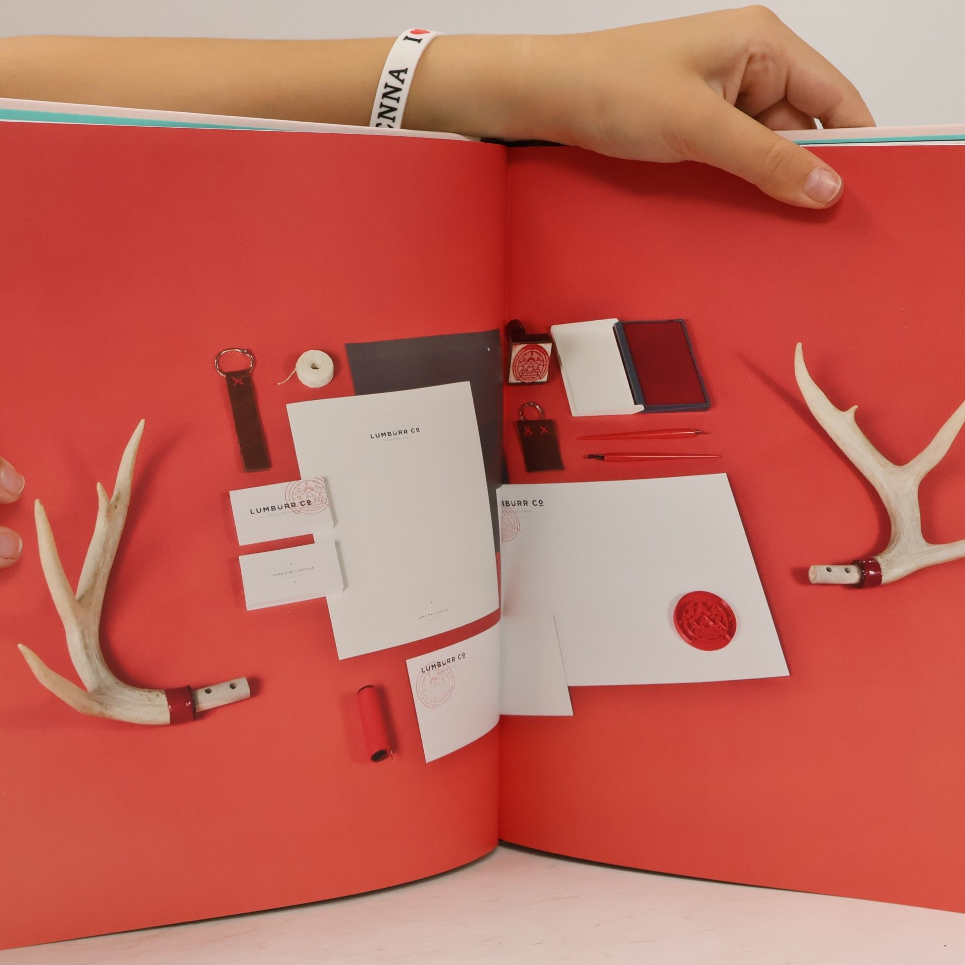 Gestalten Start Me Up!: New branding for businesses