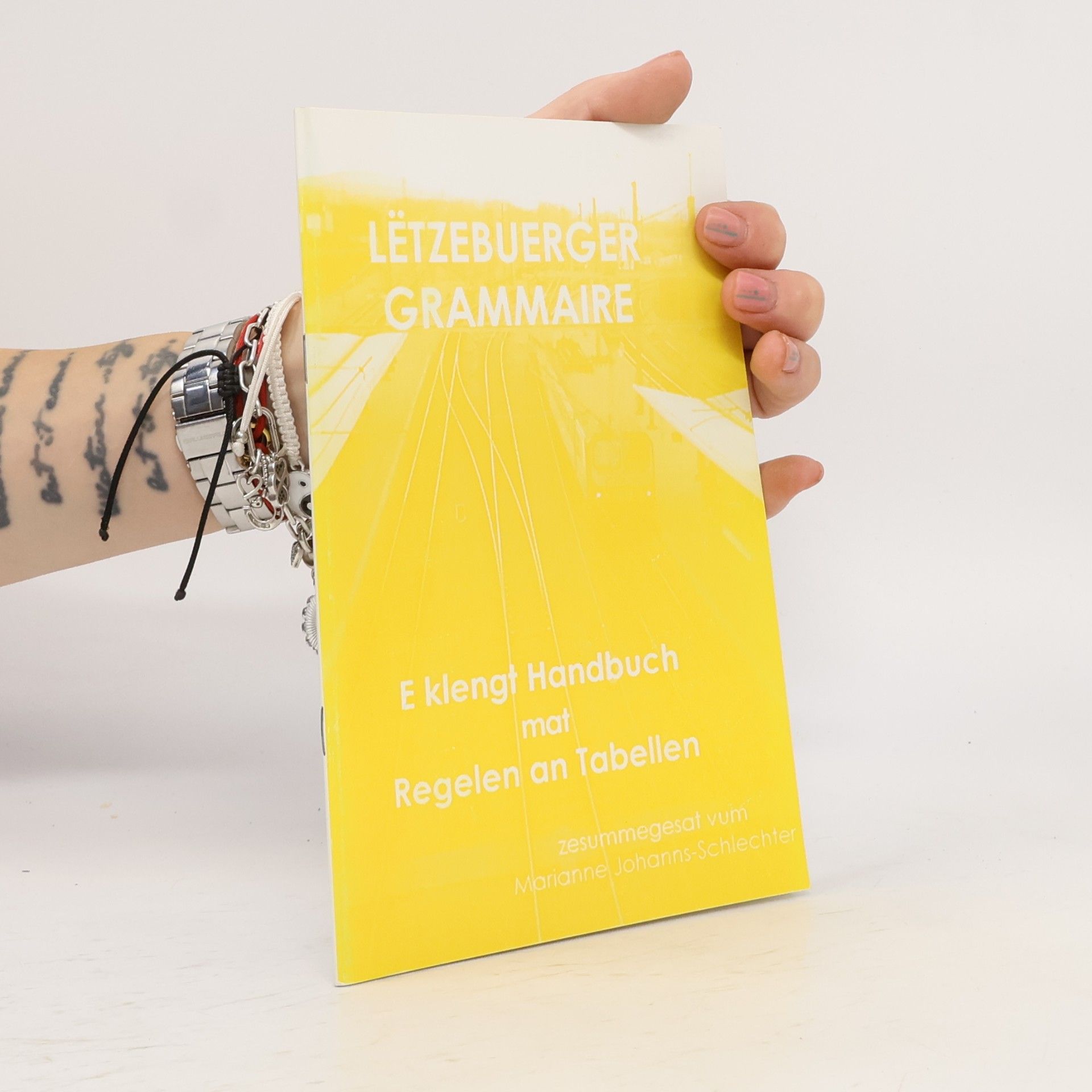 Marianne Johanns-Schlechter Lëtzebuerger grammaire