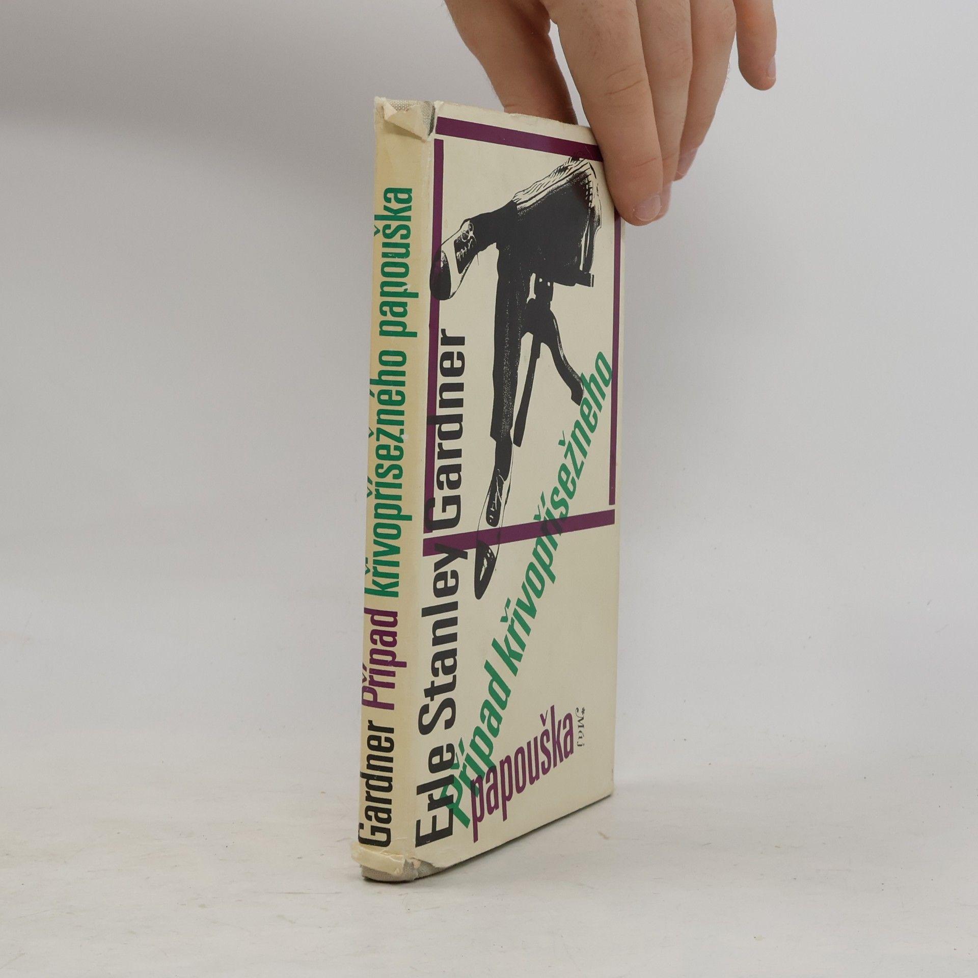 Erle Stanley Gardner Případ křivopřísežného papouška
