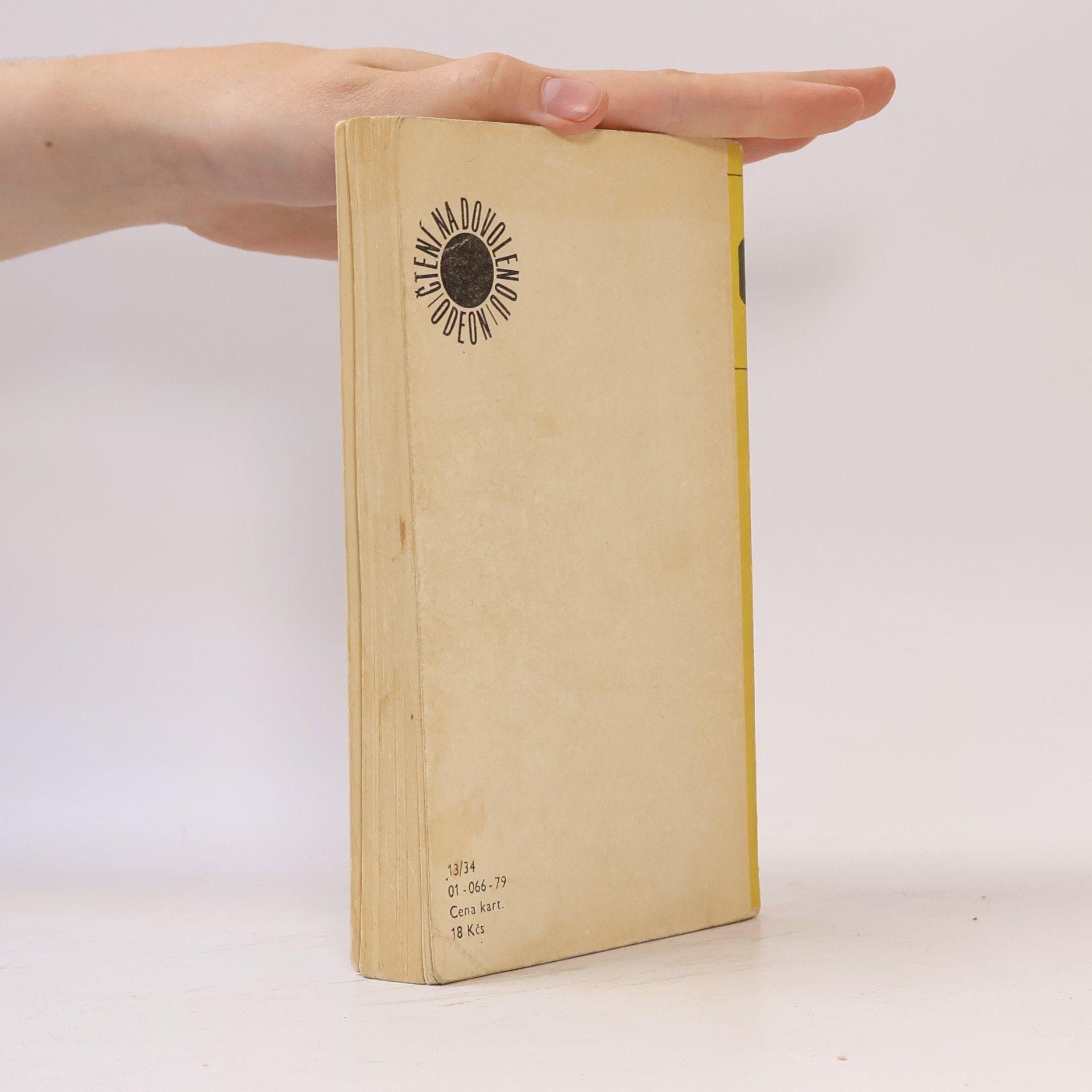 Agatha Christie Opona
