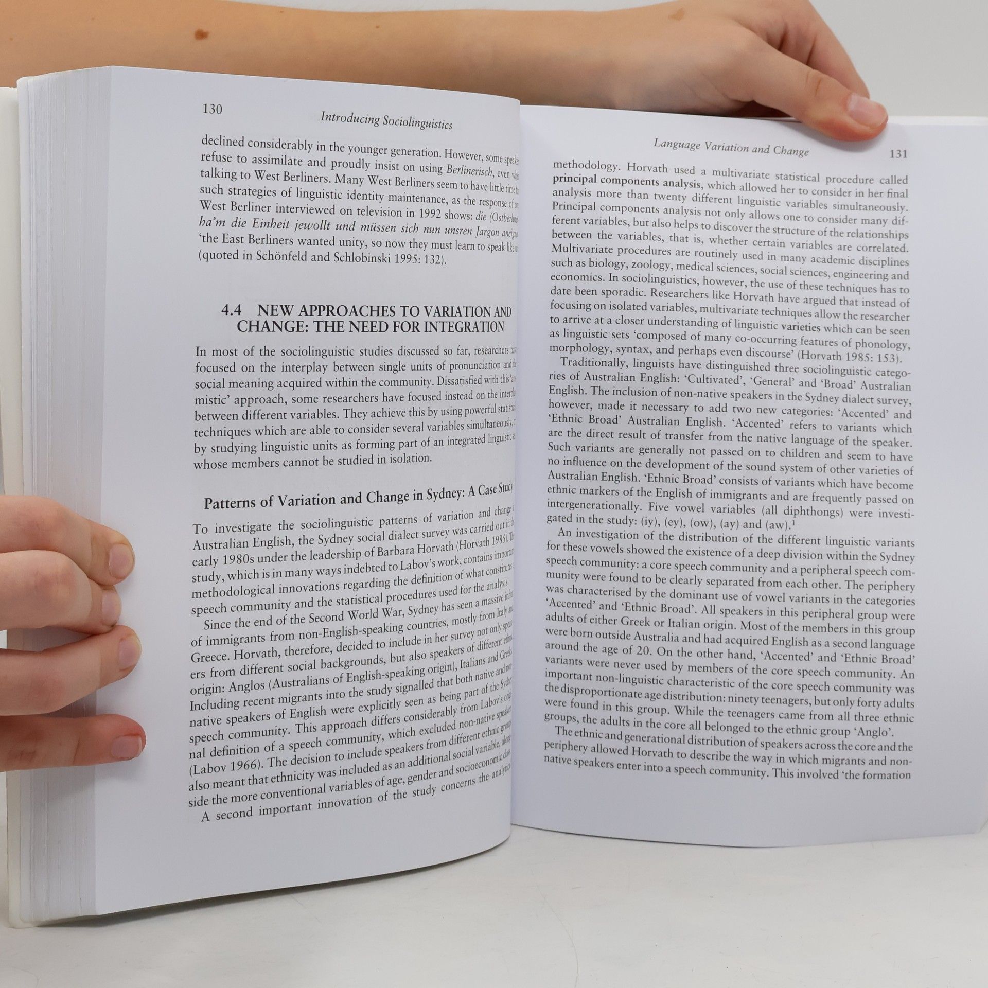 Collectif d'auteurs Introducing Sociolinguistics