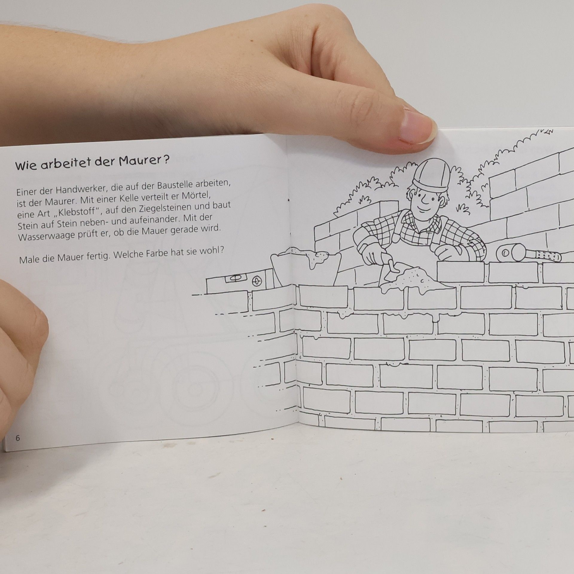 Autores varios ZOO - malen spielen und rätseln