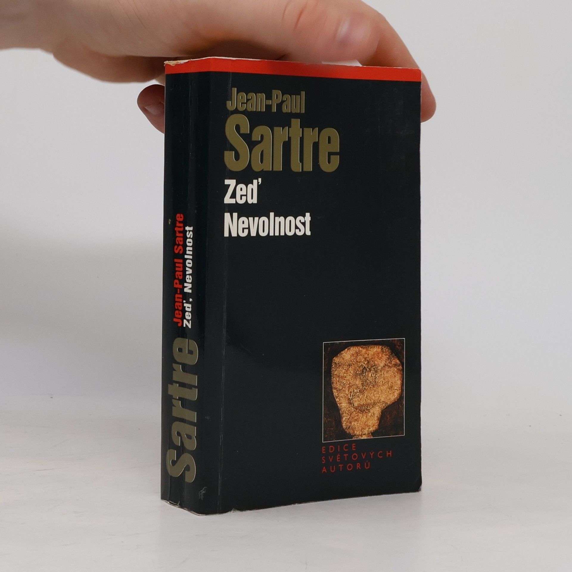 Zeď ; Nevolnost