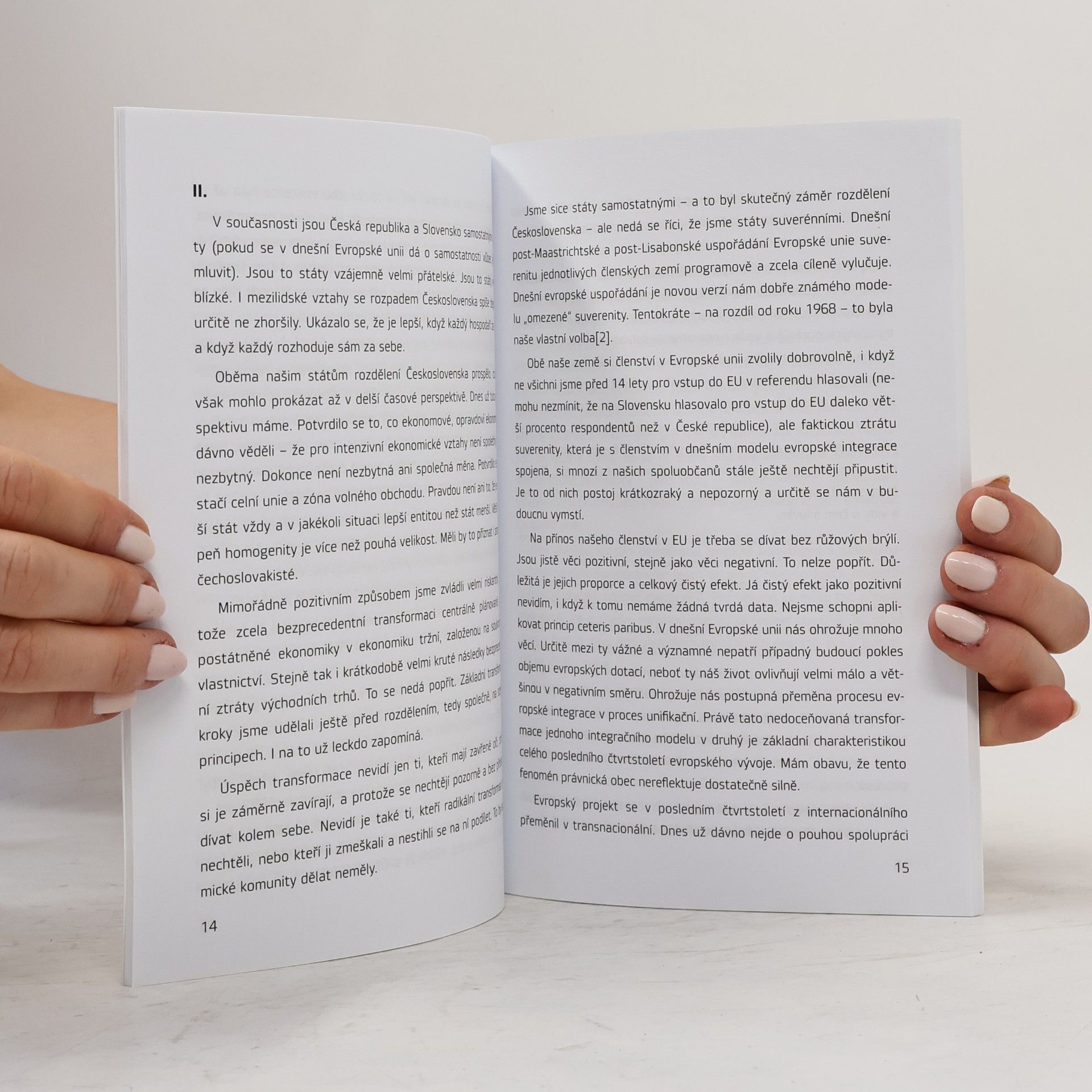 Autorenkollektiv 100 let od založení Československa v textech, projevech a rozhovorech IVK