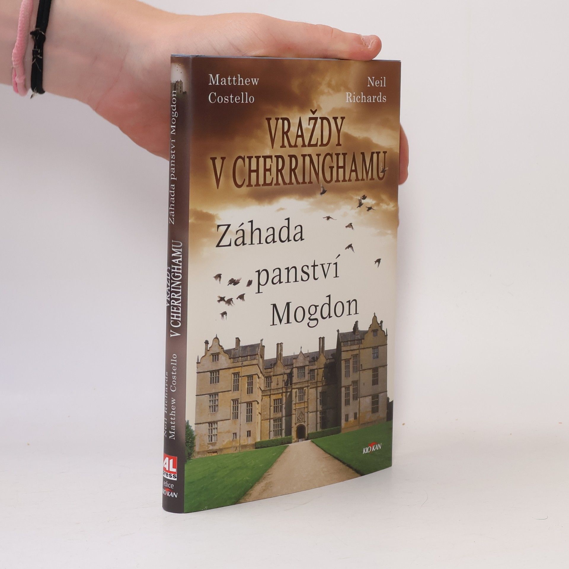 Neil Richards Záhada panství Mogdon