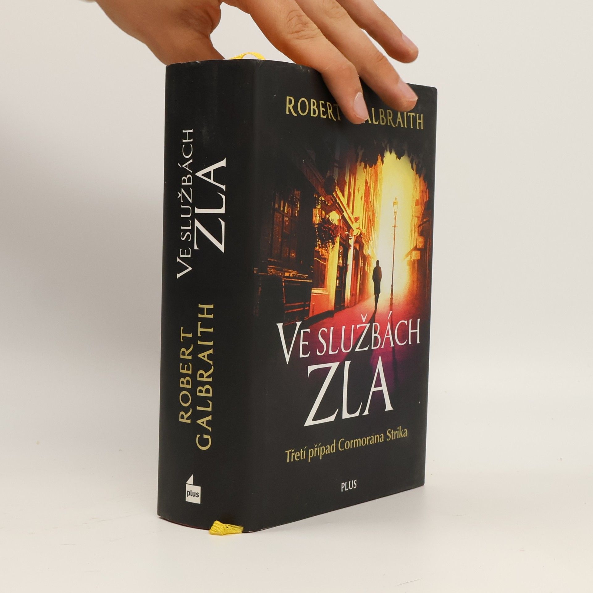 J. K. Rowling Ve službách zla