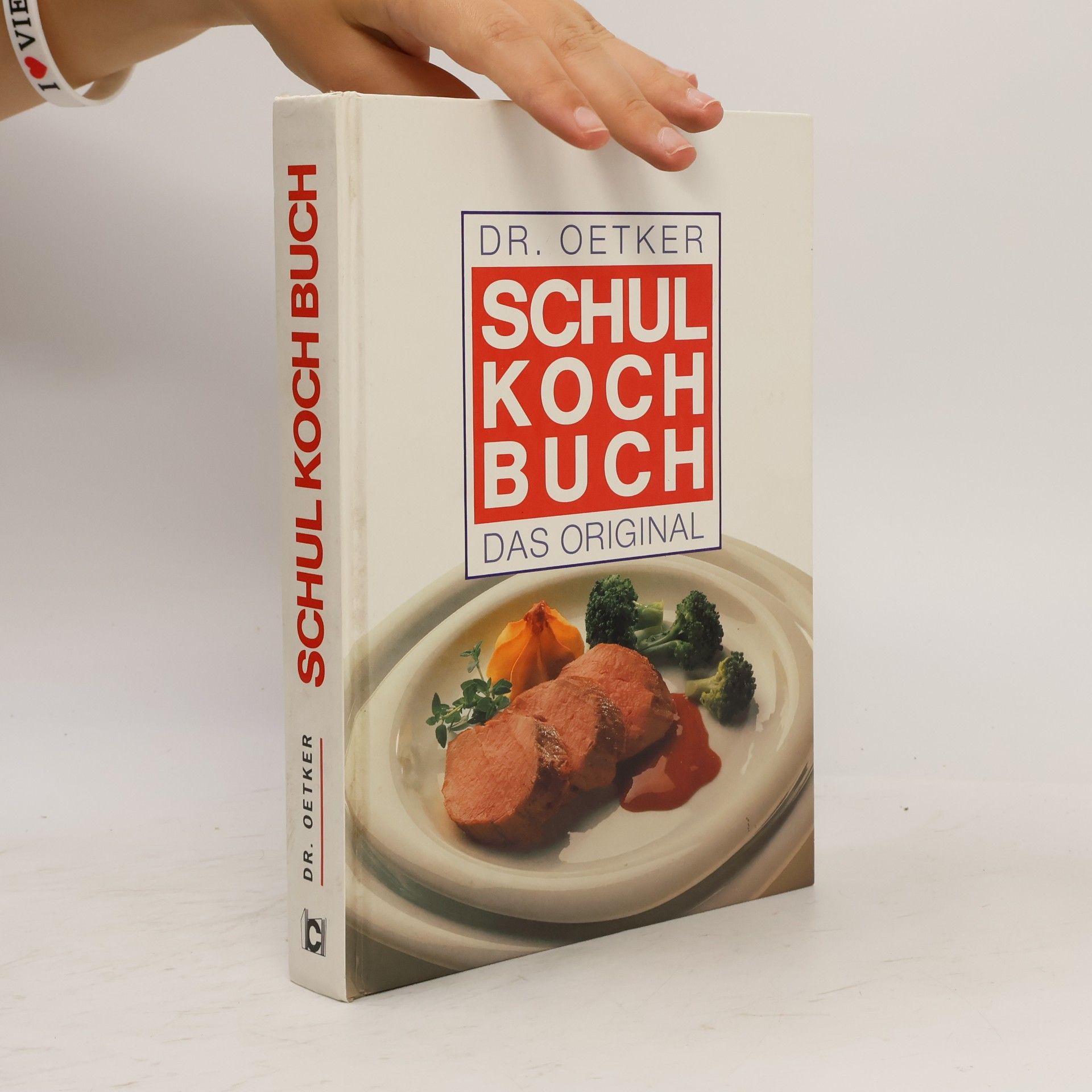 Gisela Knutzen Dr.-Oetker-Schulkochbuch