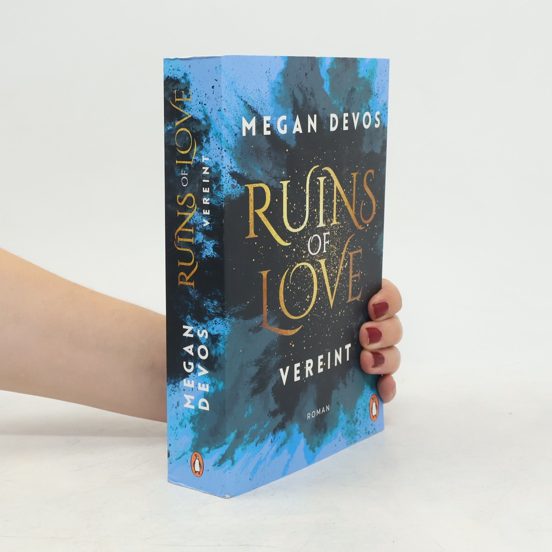 Megan DeVos Ruins of Love. Vereint