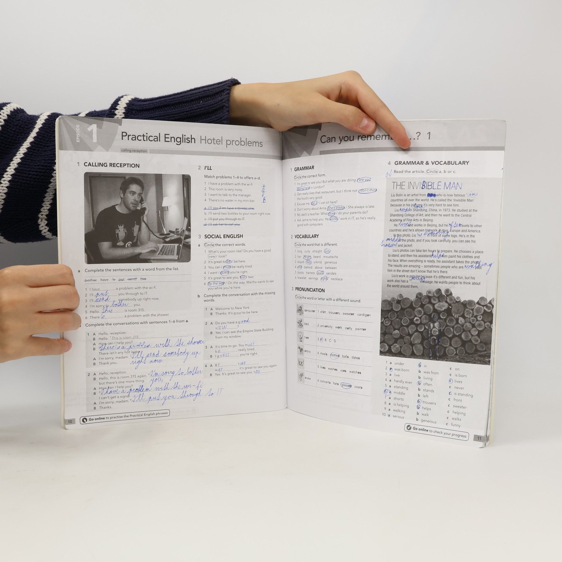 Christina Latham-Koenig English File Pre-Intermediate Workbook without Answer Key (4th)