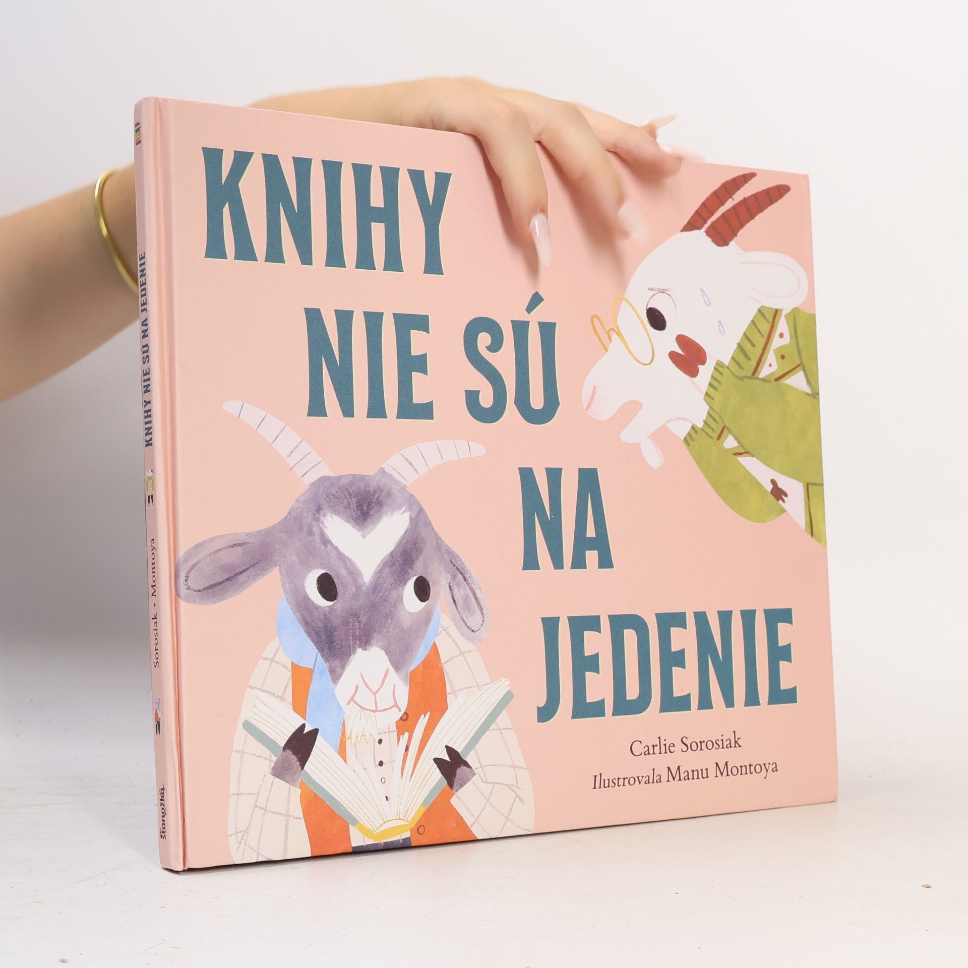 Manu Montoya Carlie Sorosiak Knihy nie sú na jedenie