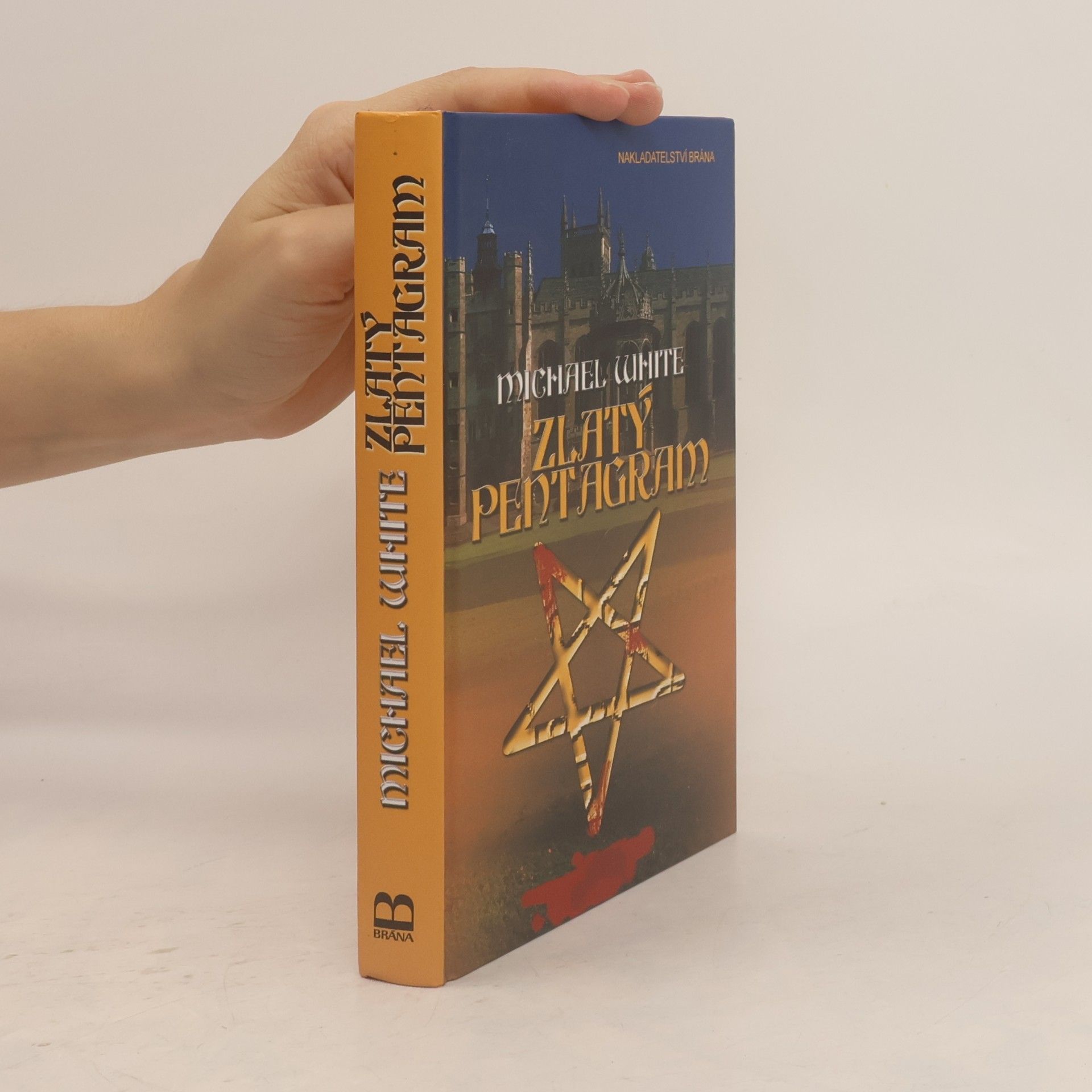 Michael White Zlatý pentagram