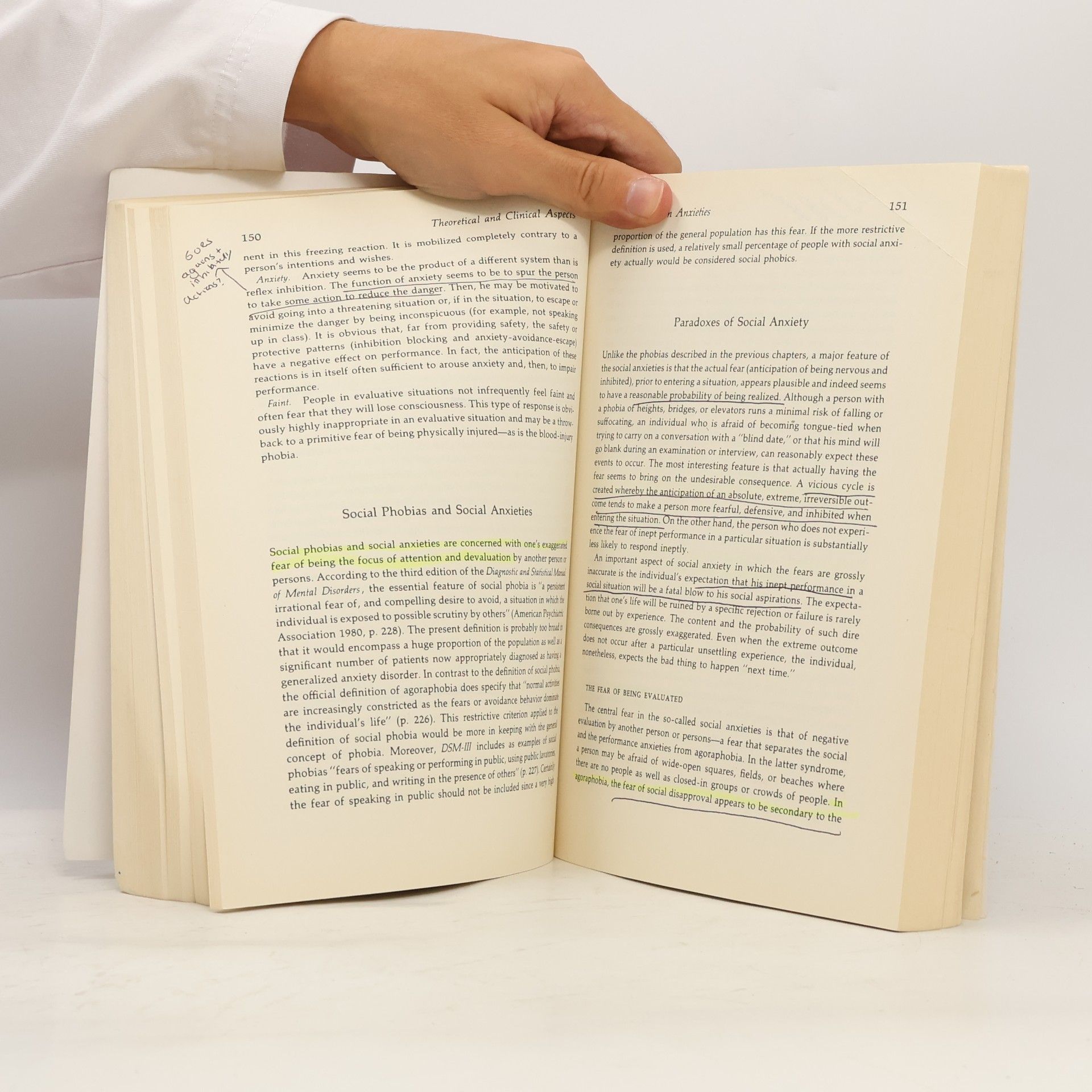 Aaron T. Beck Anxiety Disorders and Phobias: A Cognitive Perspective