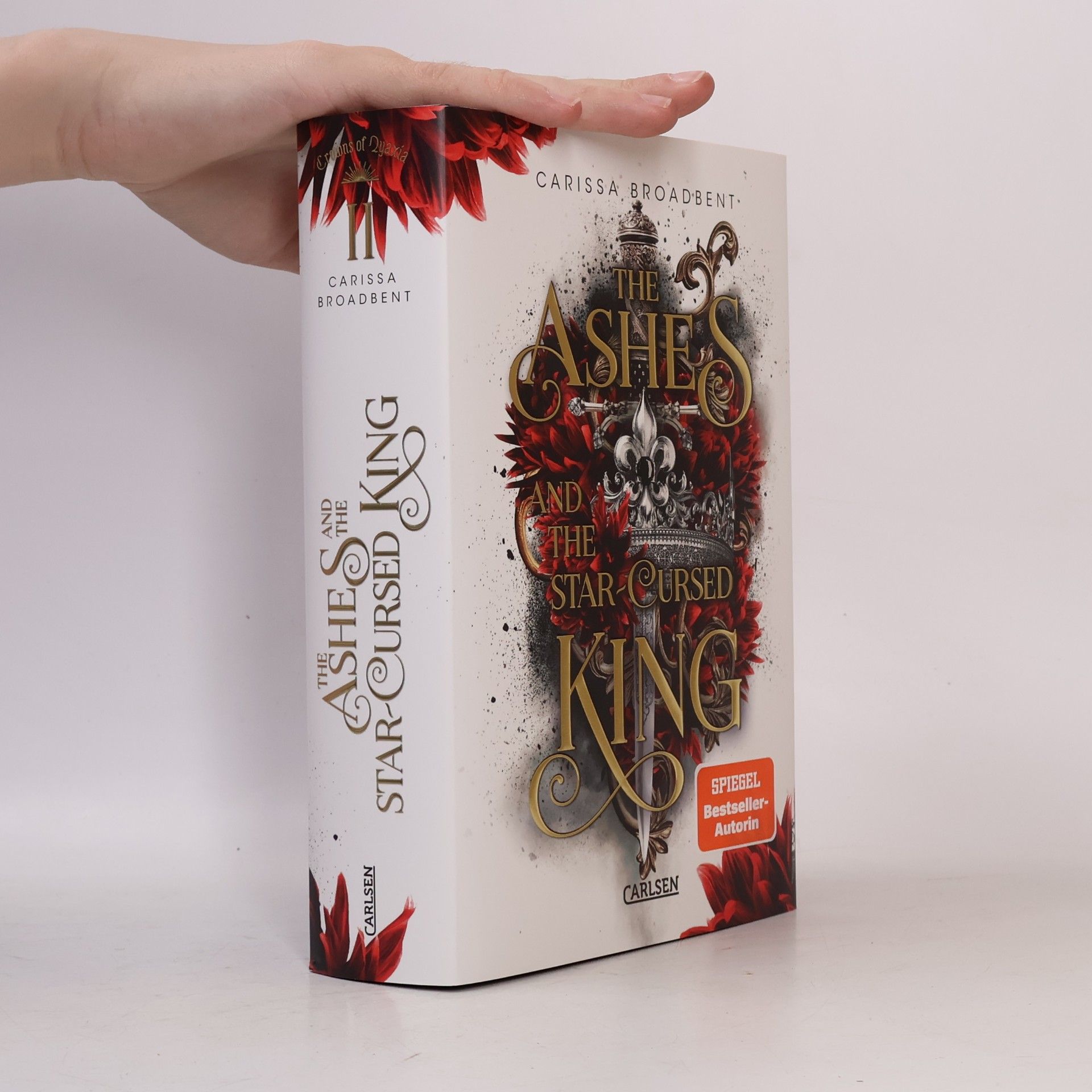 Carissa Broadbent The Ashes and the Star-Cursed King