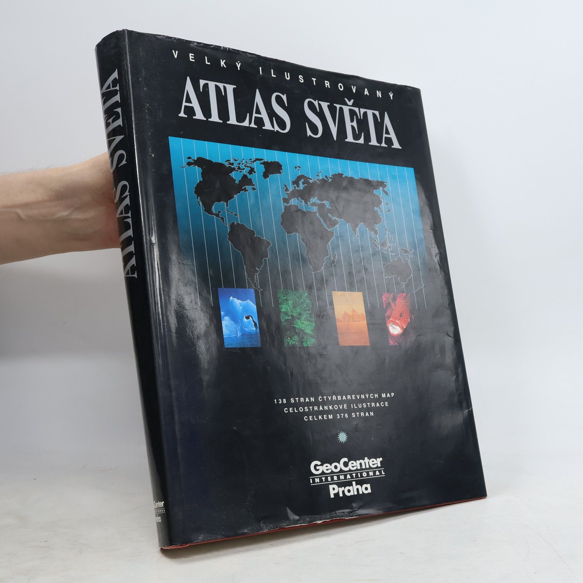 Helena Kholová Velký ilustrovaný atlas světa