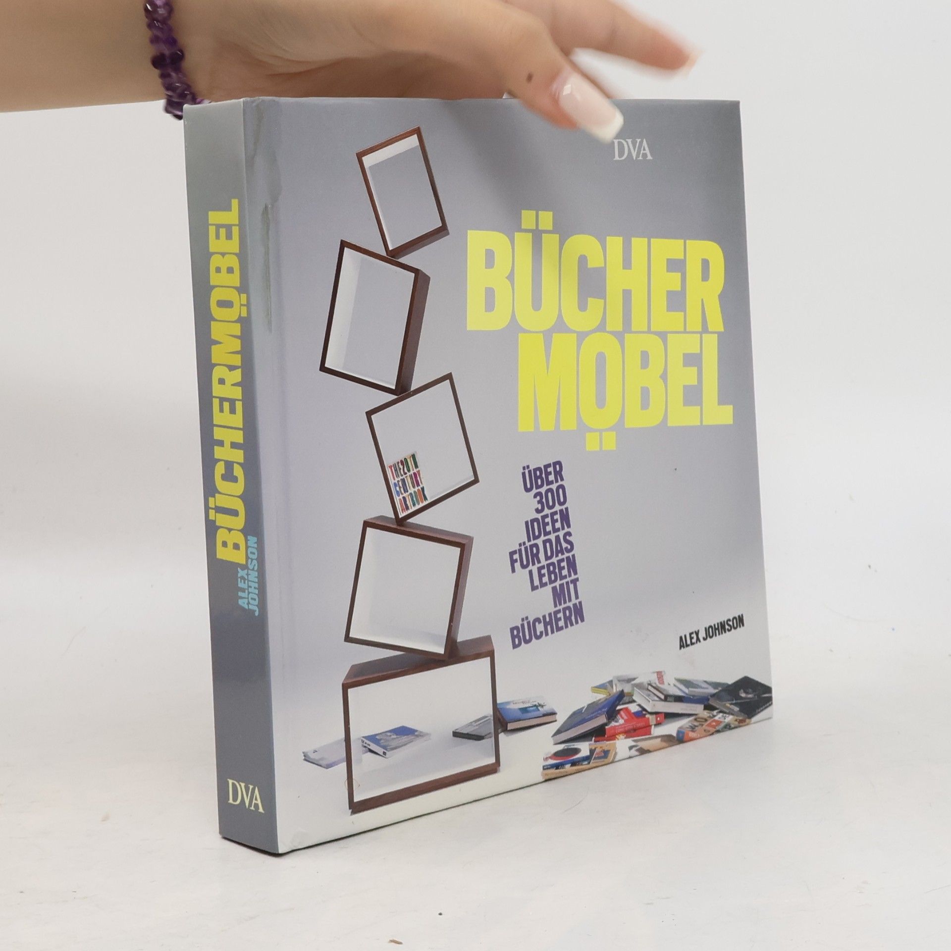 Alex Johnson Bücher-Möbel
