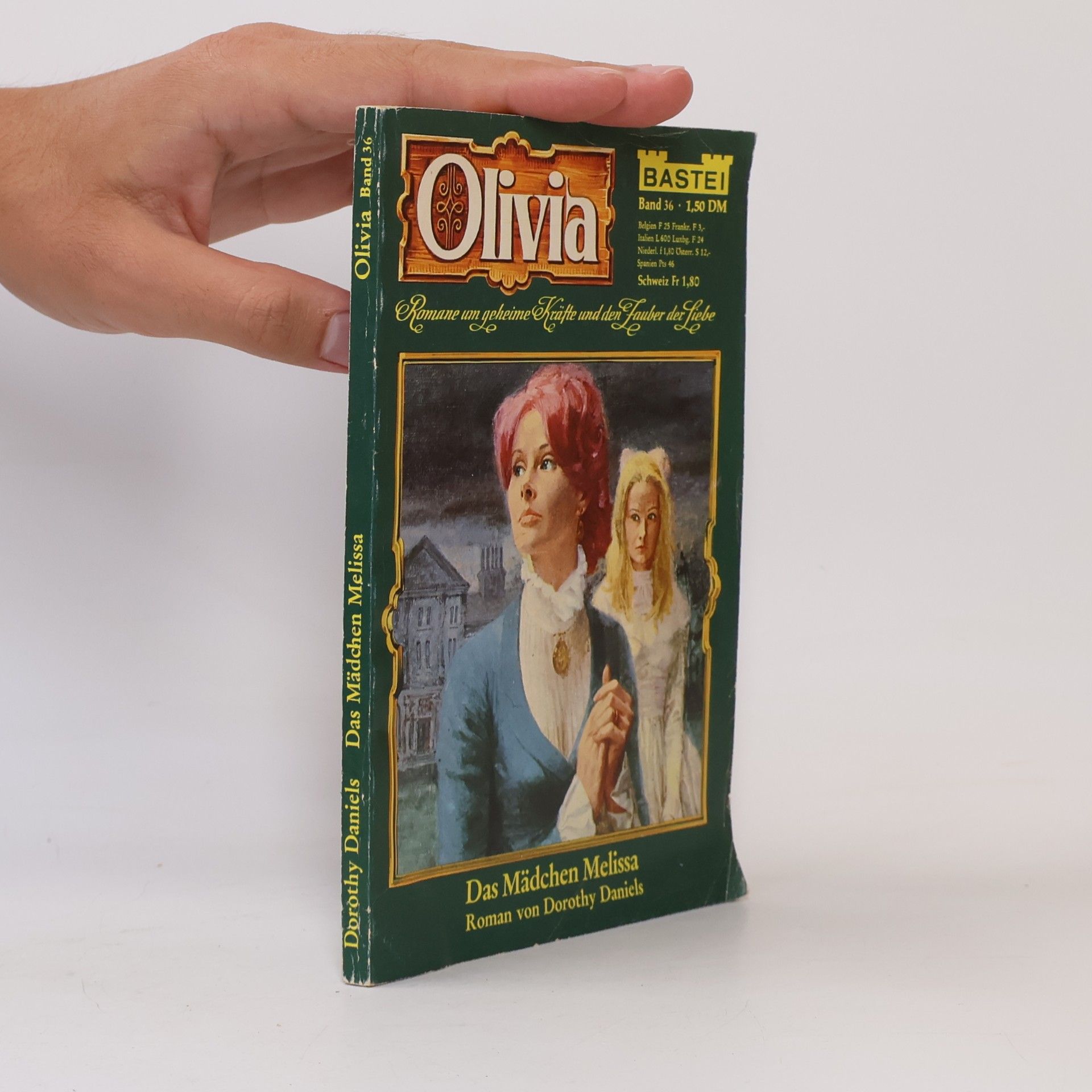 Olivia 36