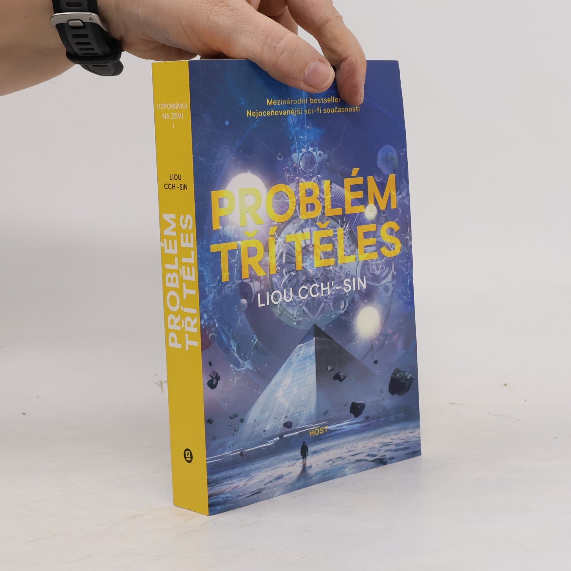Cixin Liu Problém tří těles
