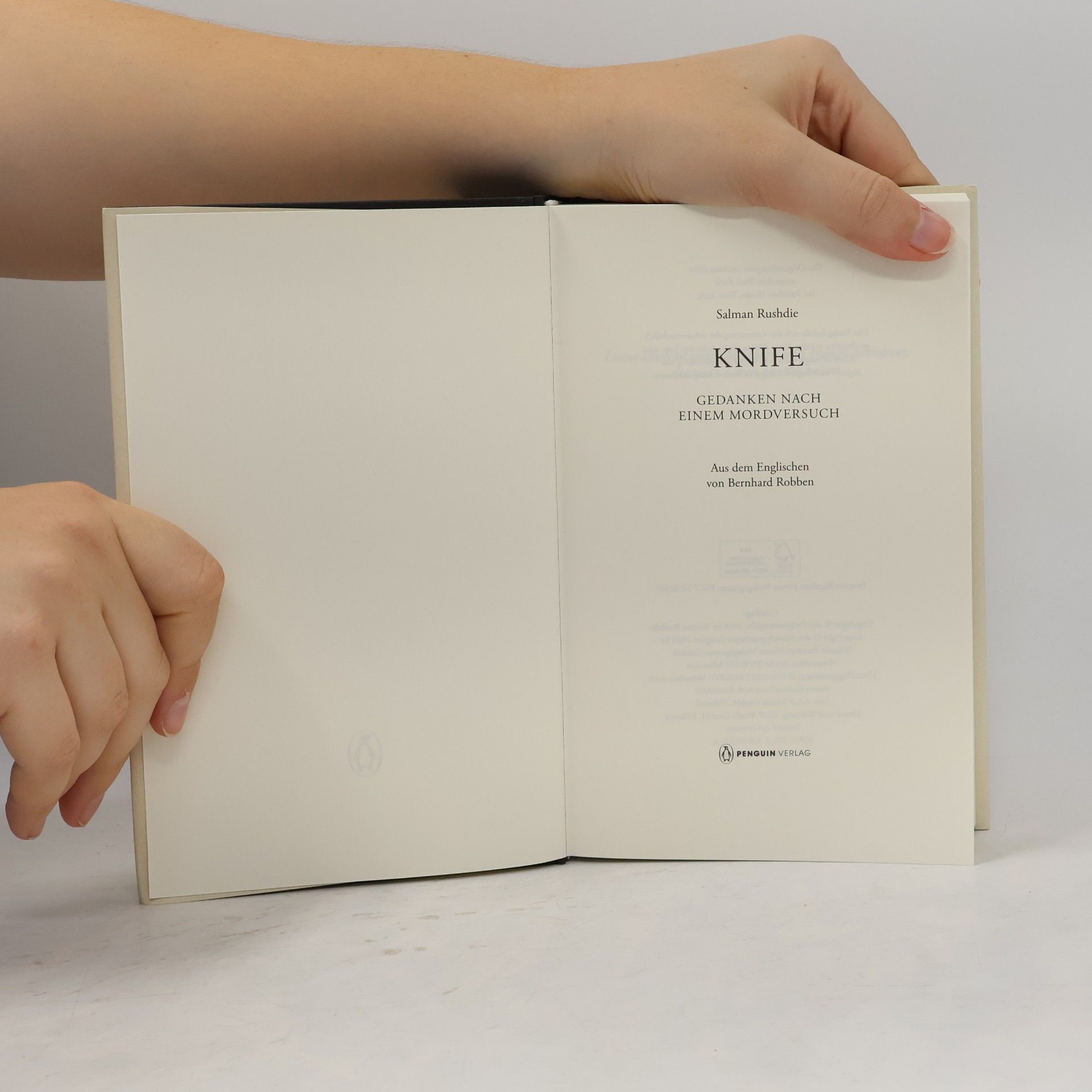 Salman Rushdie Knife