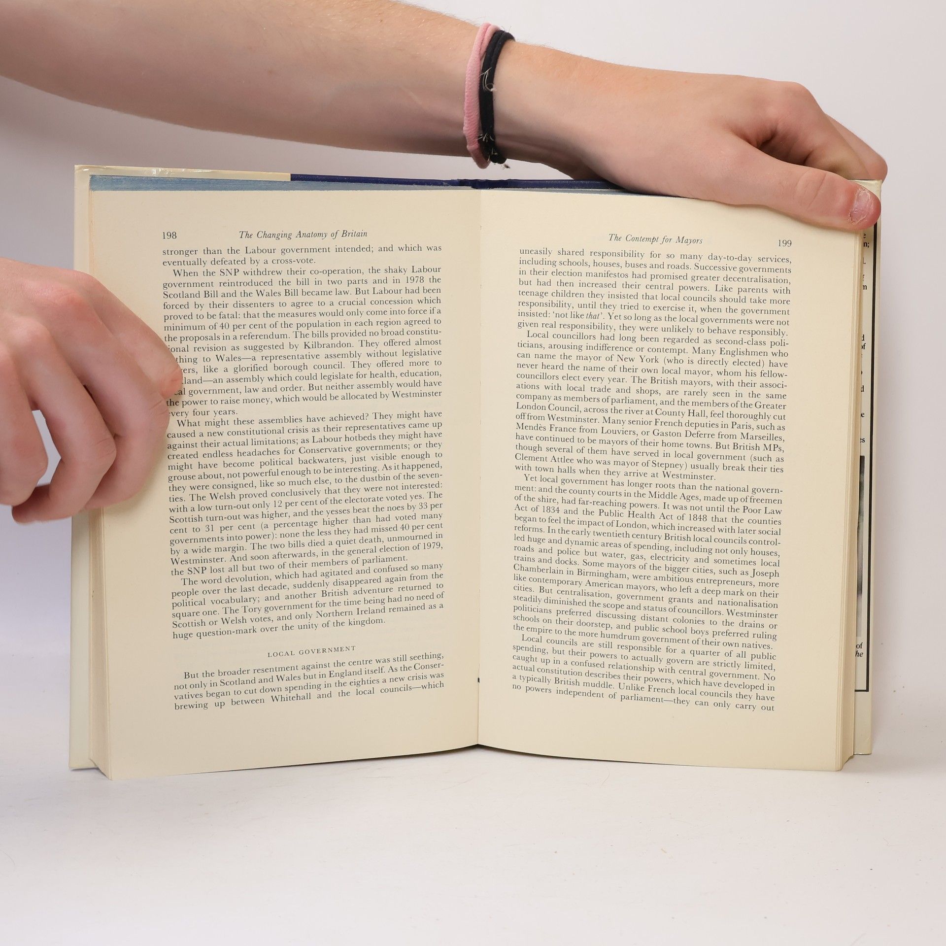 Anthony Sampson The Changing Anatomy of Britain
