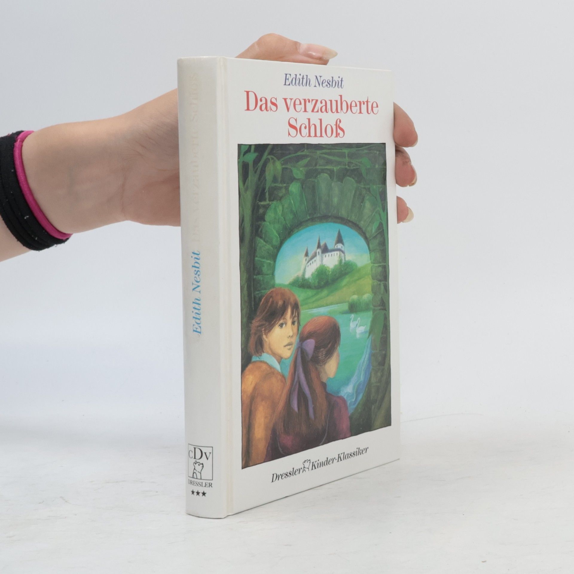 Nesbit Edith Das verzauberte Schloß